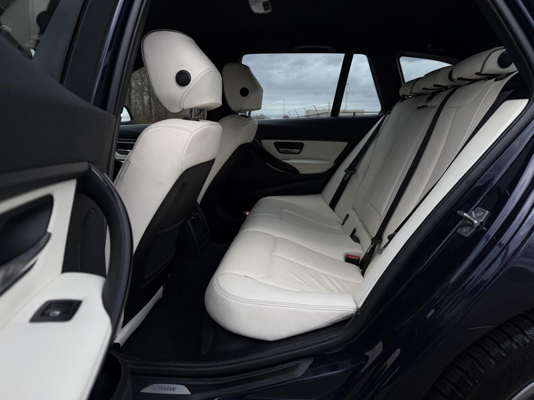 Foto van BMW 328i xDrive