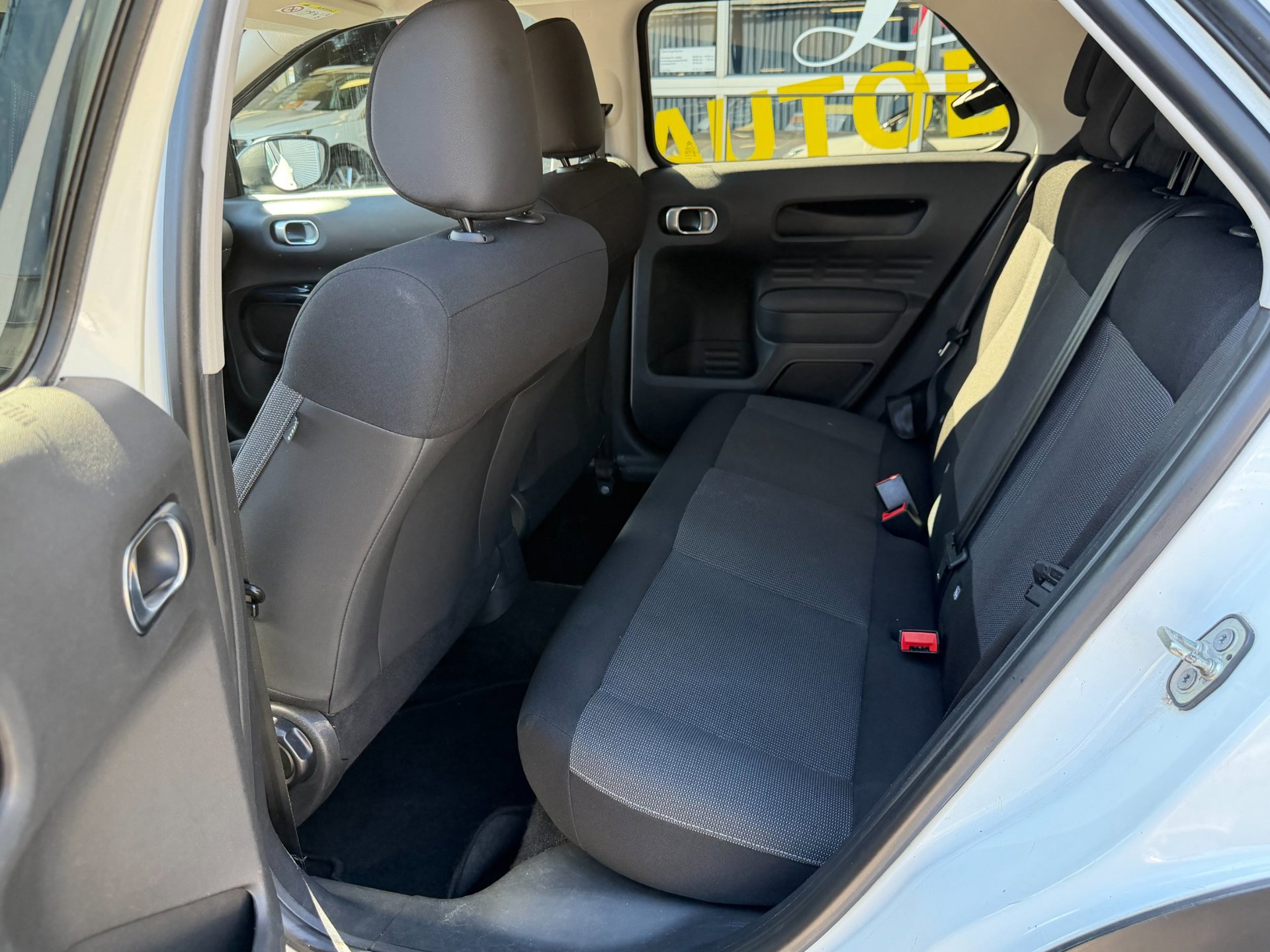 Foto van Citroen C4 Cactus