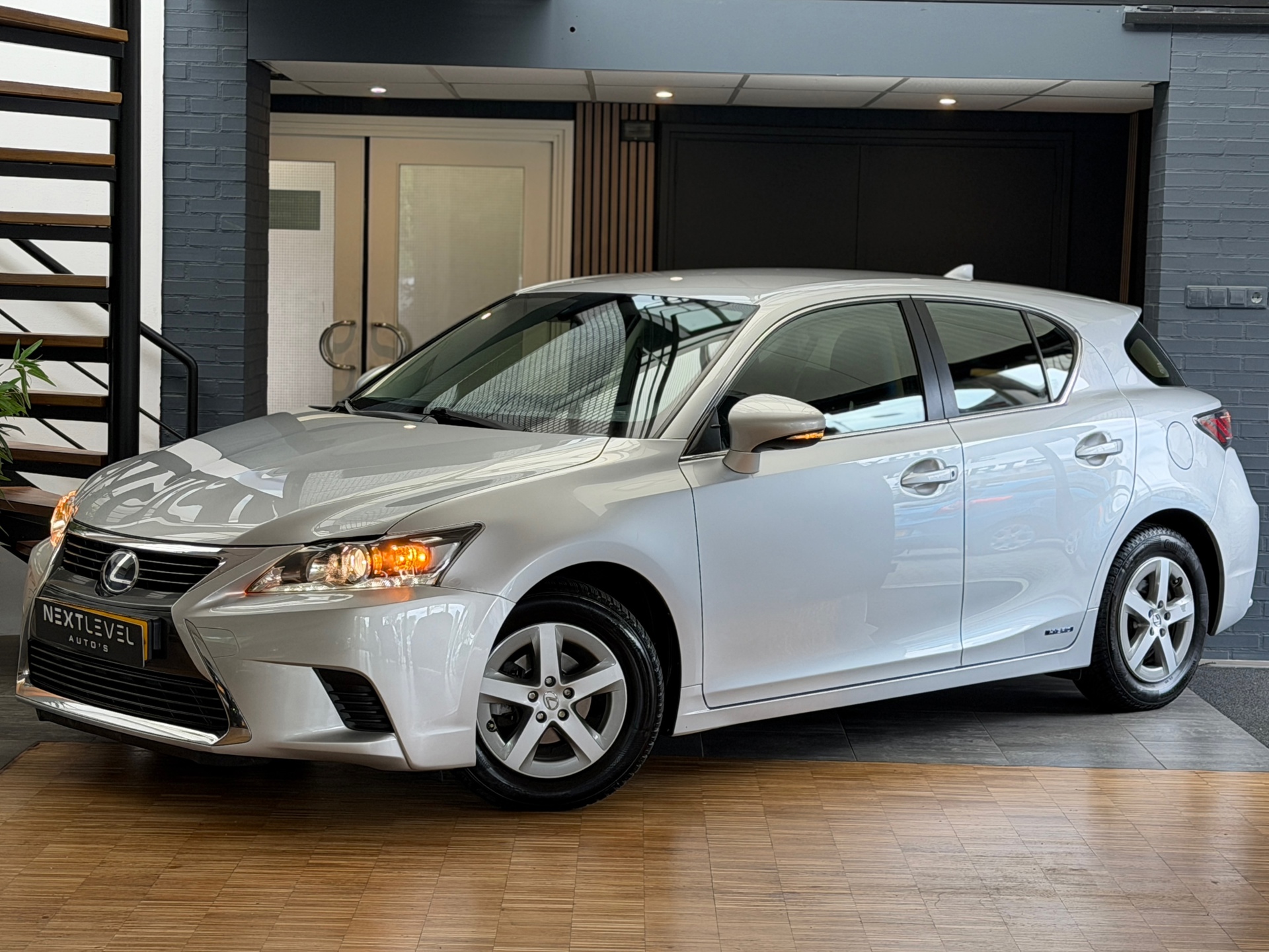 Foto van LEXUS LEXUS CT200H