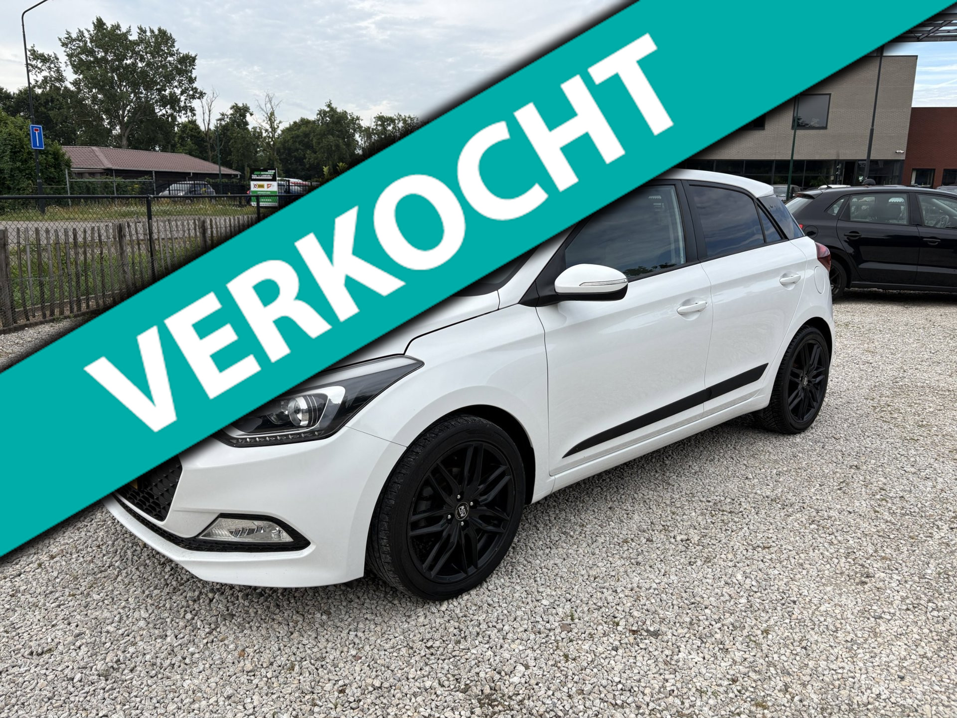 Hyundai I20 1.2 Premium Navigatie, Camera, 17 inch 2016 - voorkant
