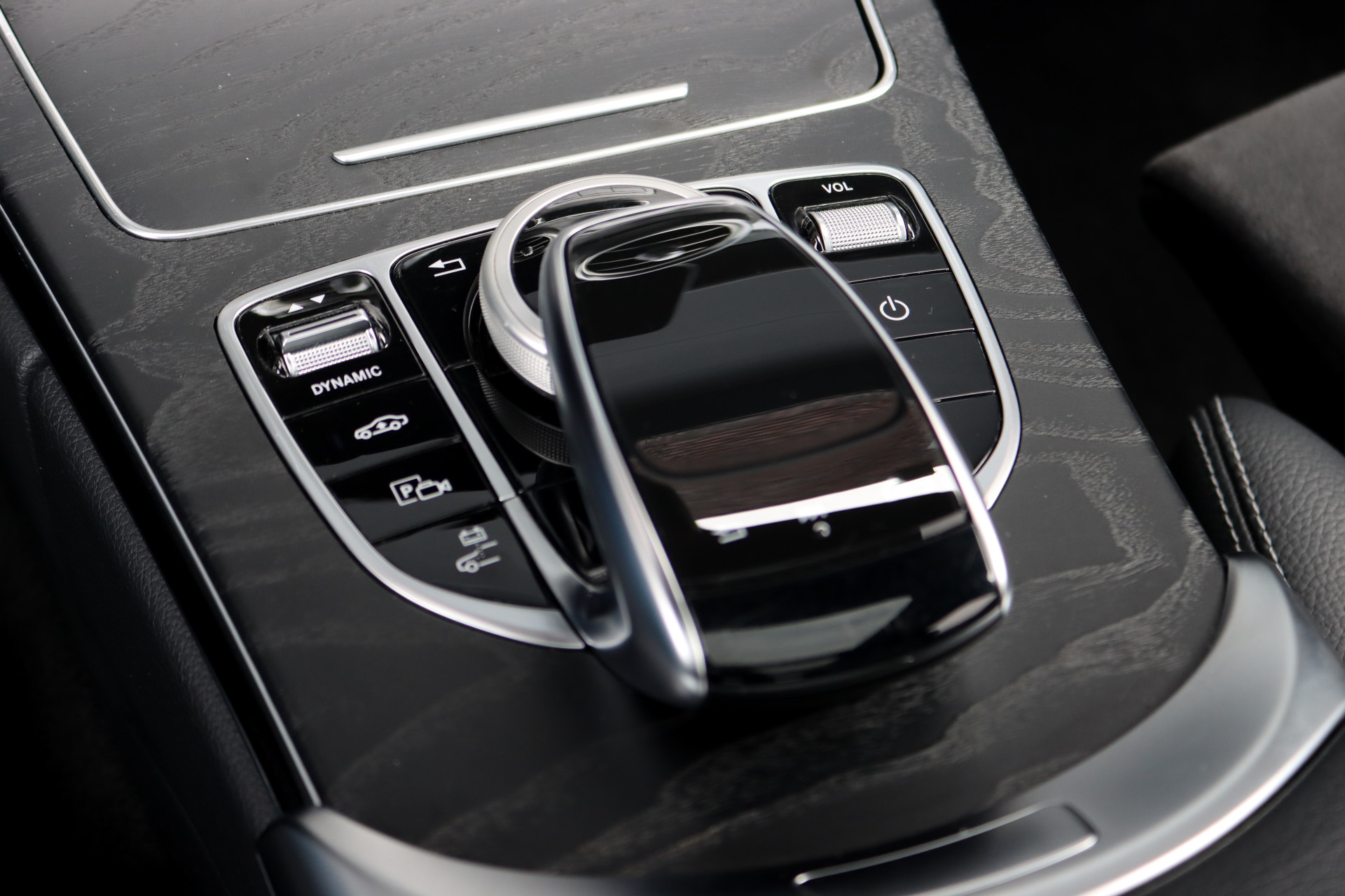Foto van Mercedes-Benz C 300 E