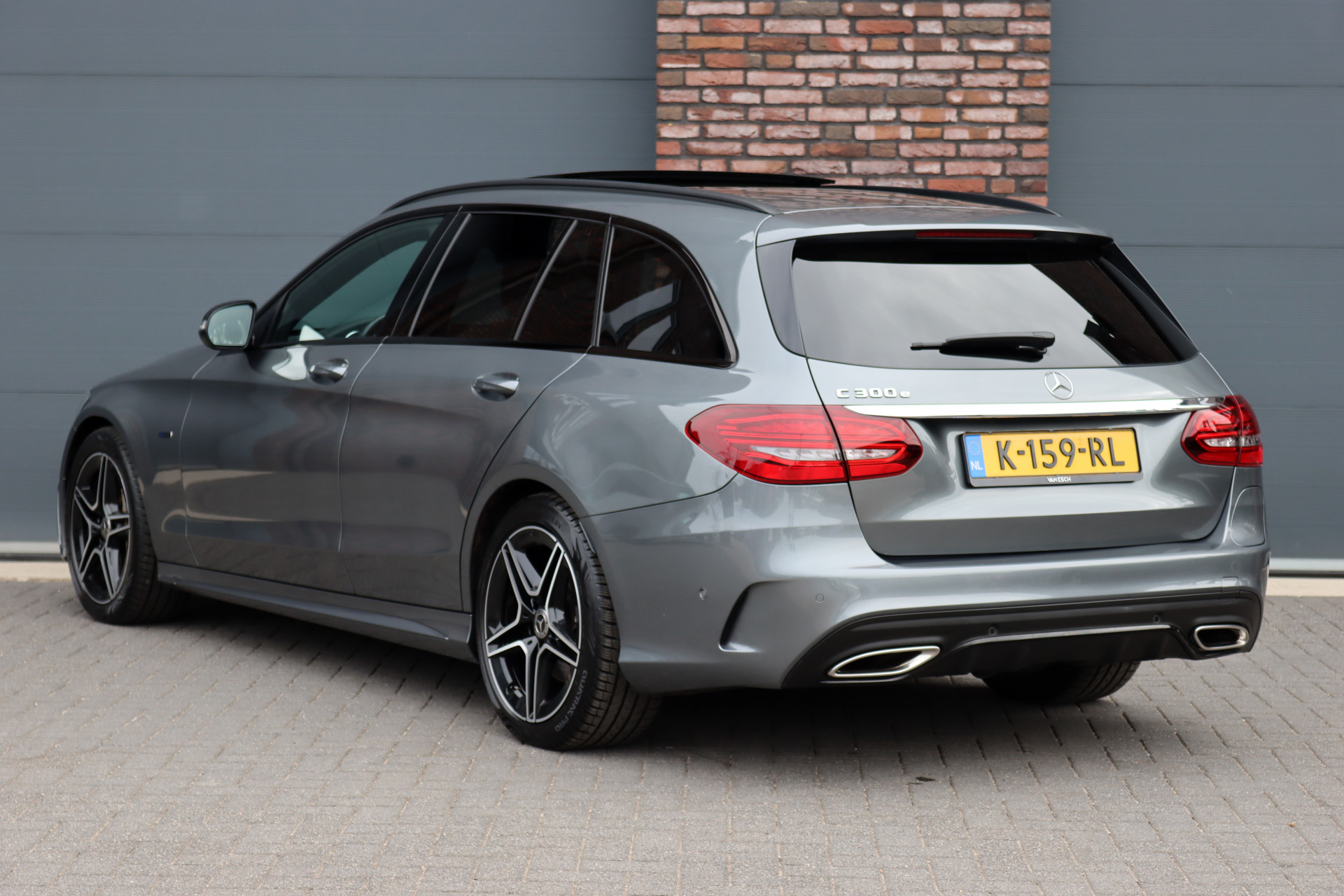 Foto van Mercedes-Benz C 300 E