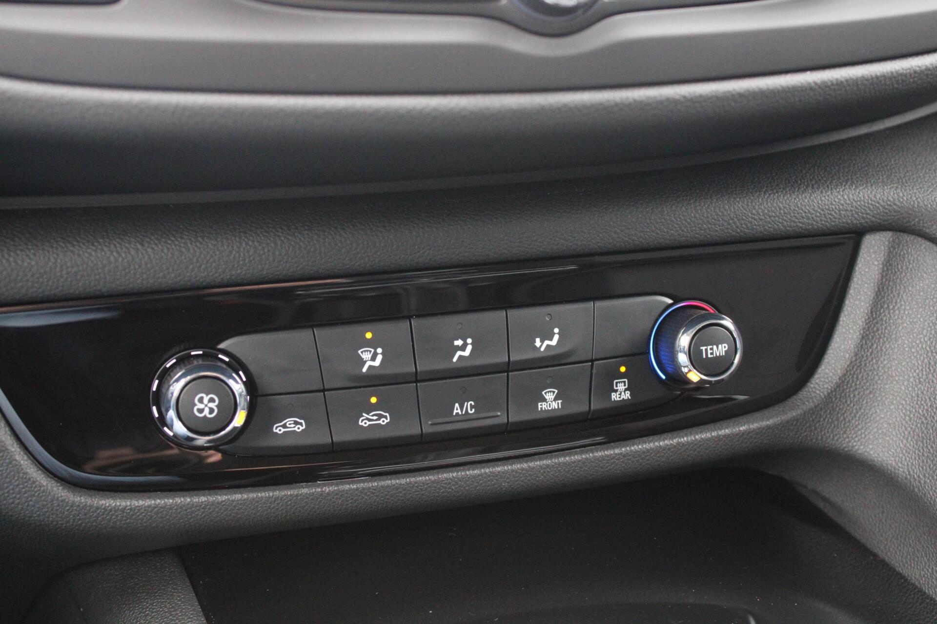 Foto van Opel Insignia Grand Sport