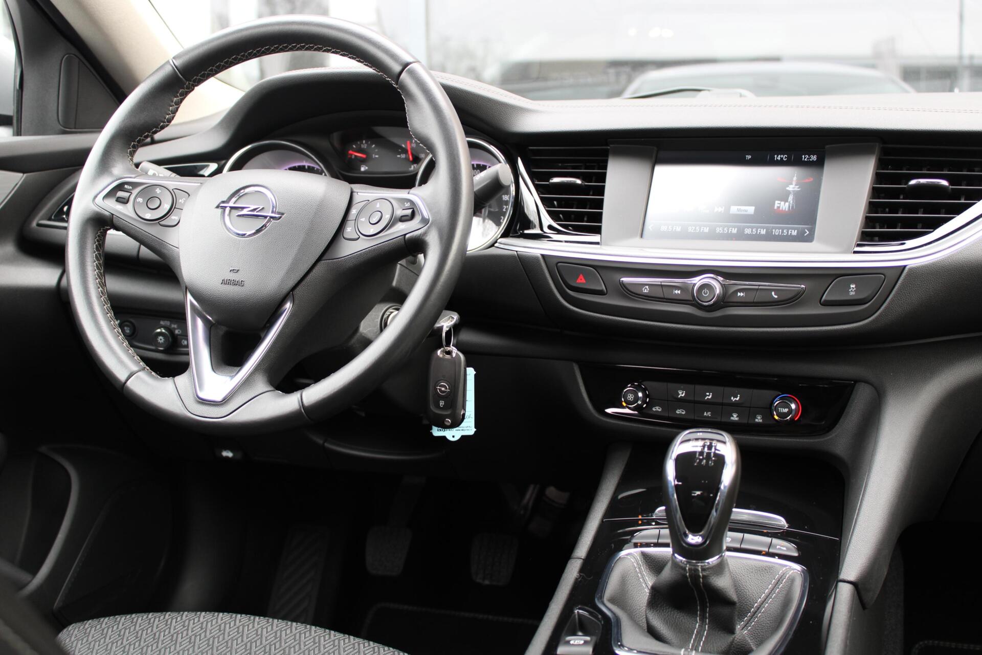 Foto van Opel Insignia Grand Sport