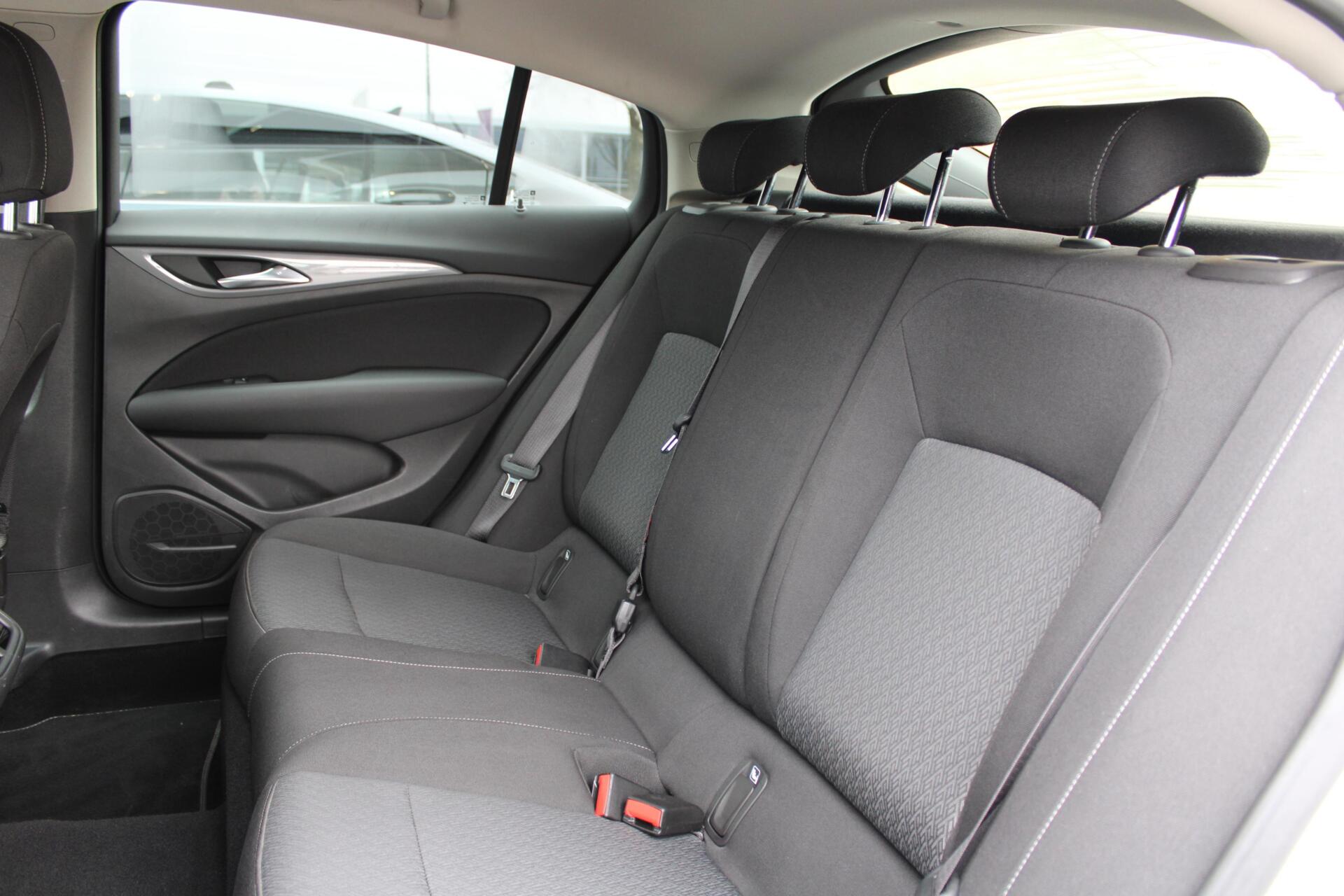 Foto van Opel Insignia Grand Sport