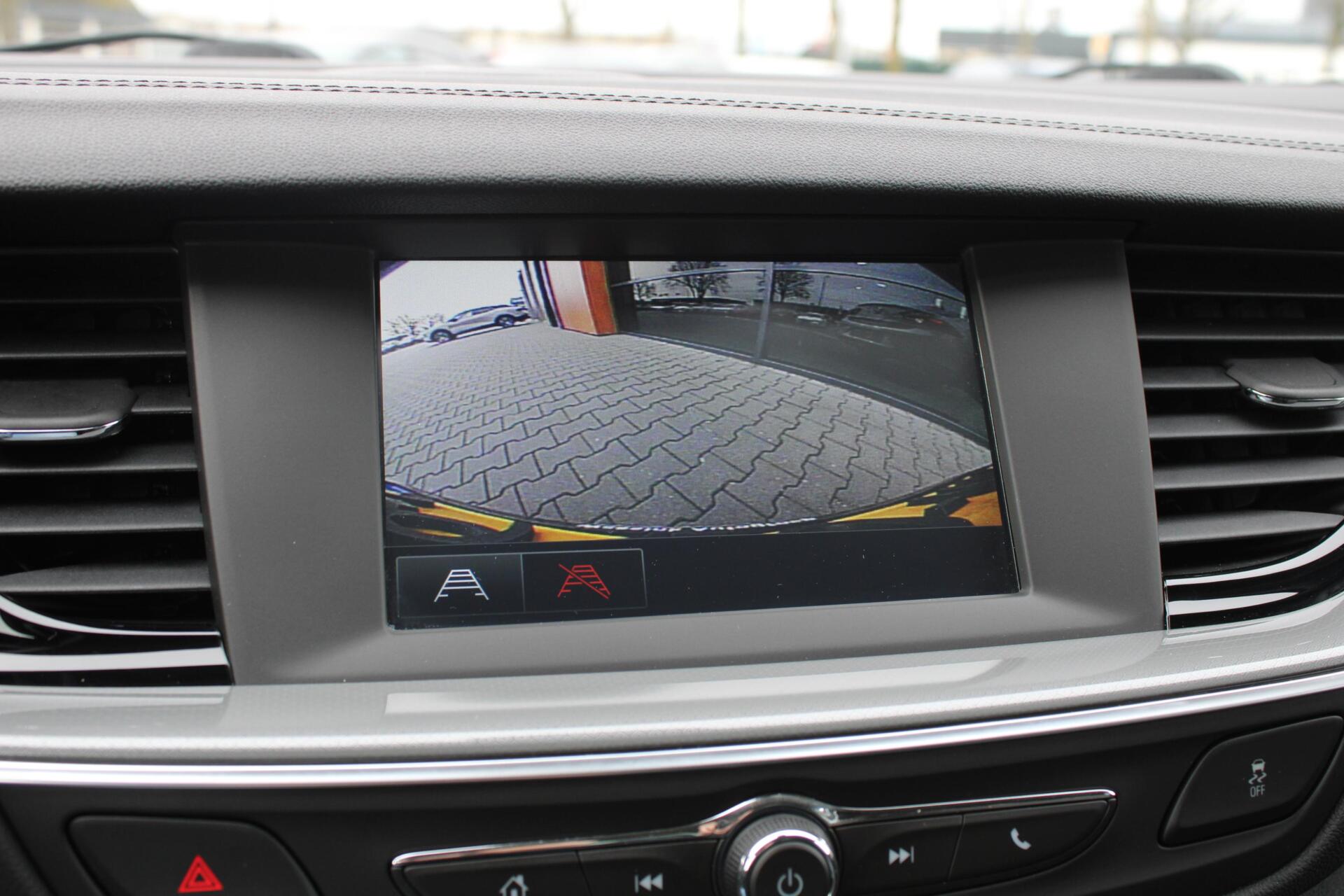 Foto van Opel Insignia Grand Sport