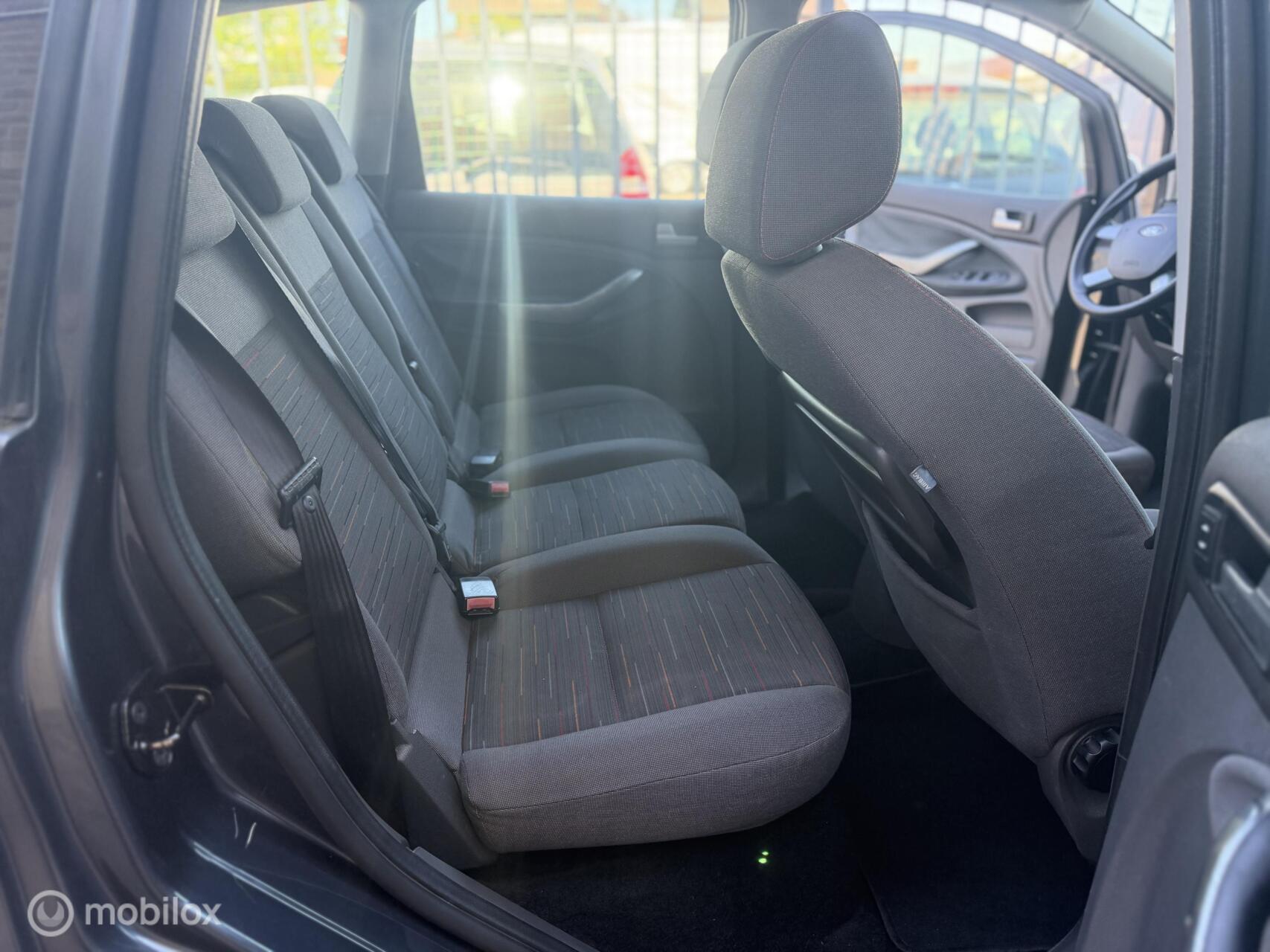 Foto van Ford C-max