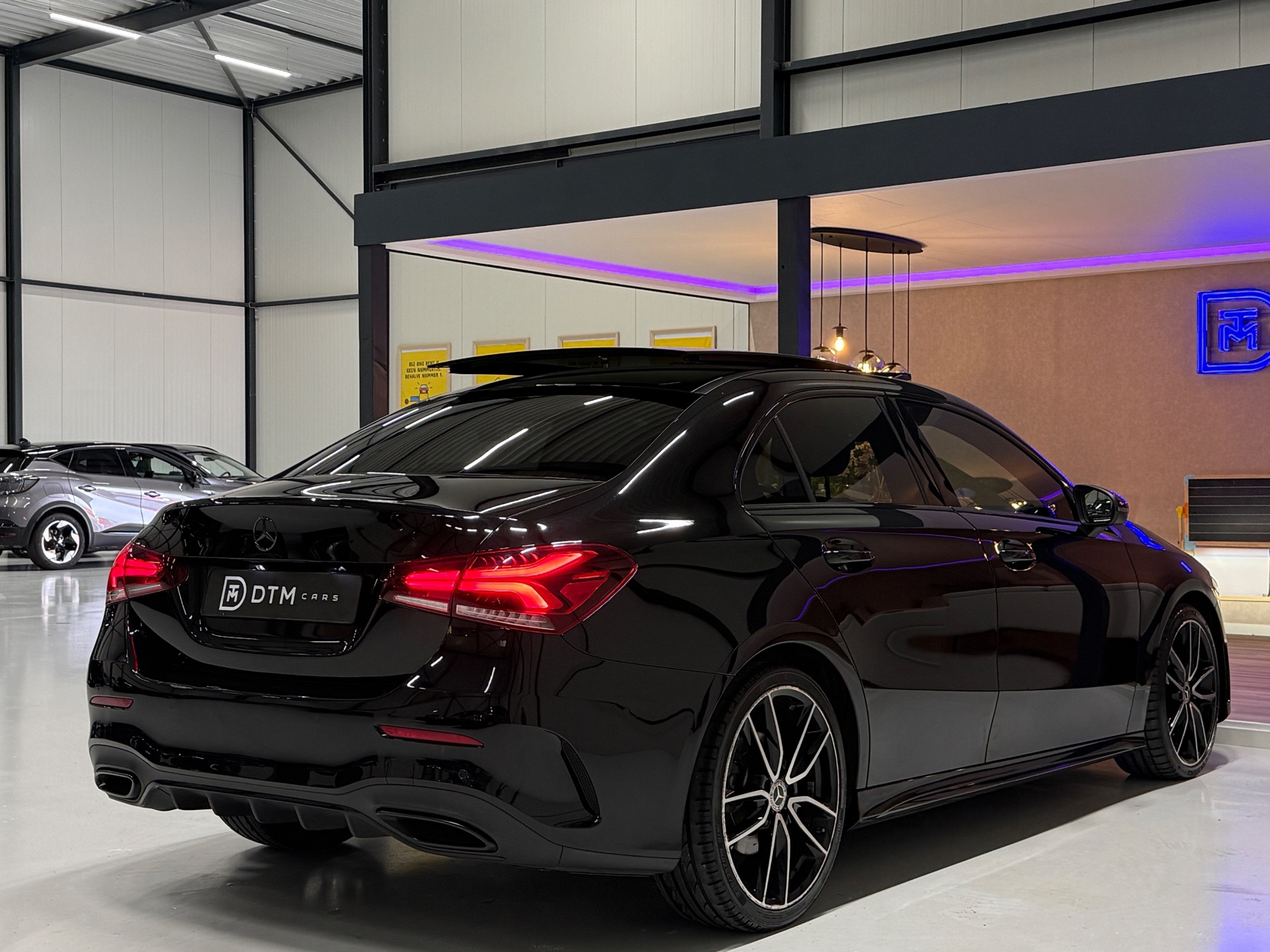 Foto van Mercedes-Benz A 250