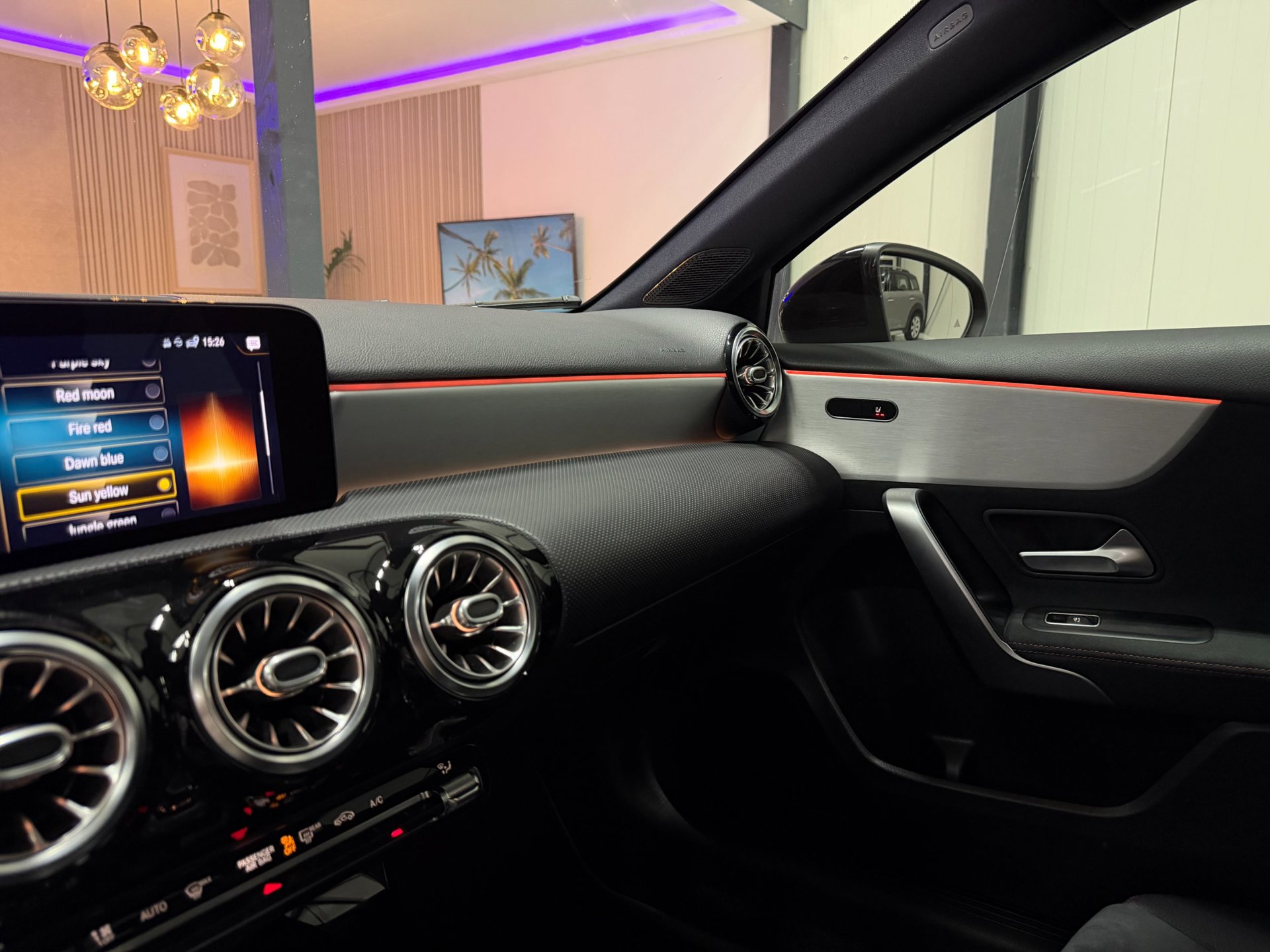 Foto van Mercedes-Benz A 250