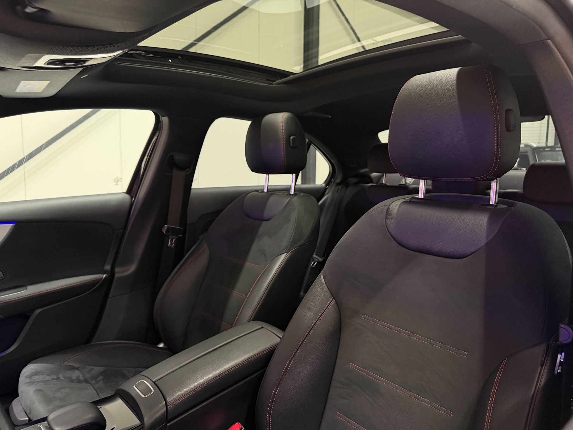 Foto van Mercedes-Benz A 250
