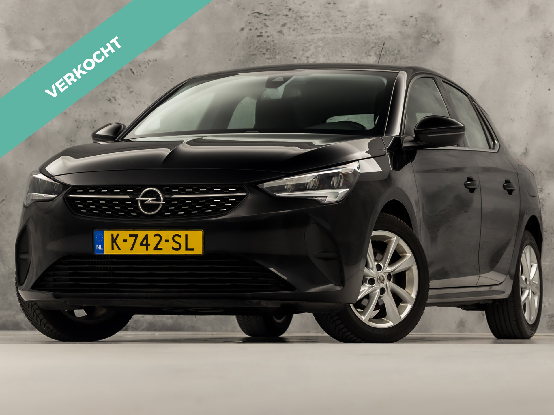 Opel Corsa 1.2 Elegance 2021 - voorkant