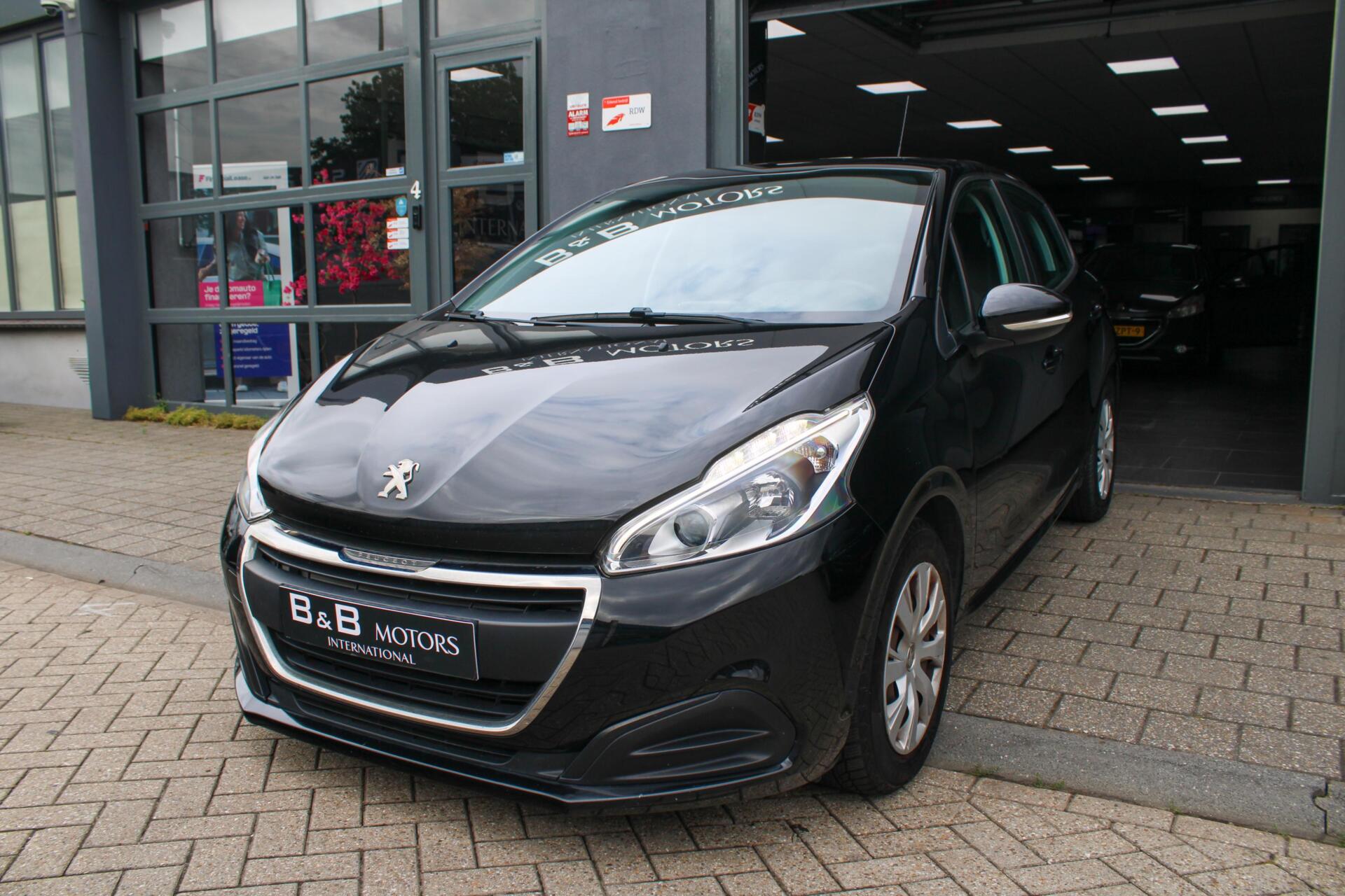 Peugeot 208 1.2 PureTech Active 2016 - voorkant
