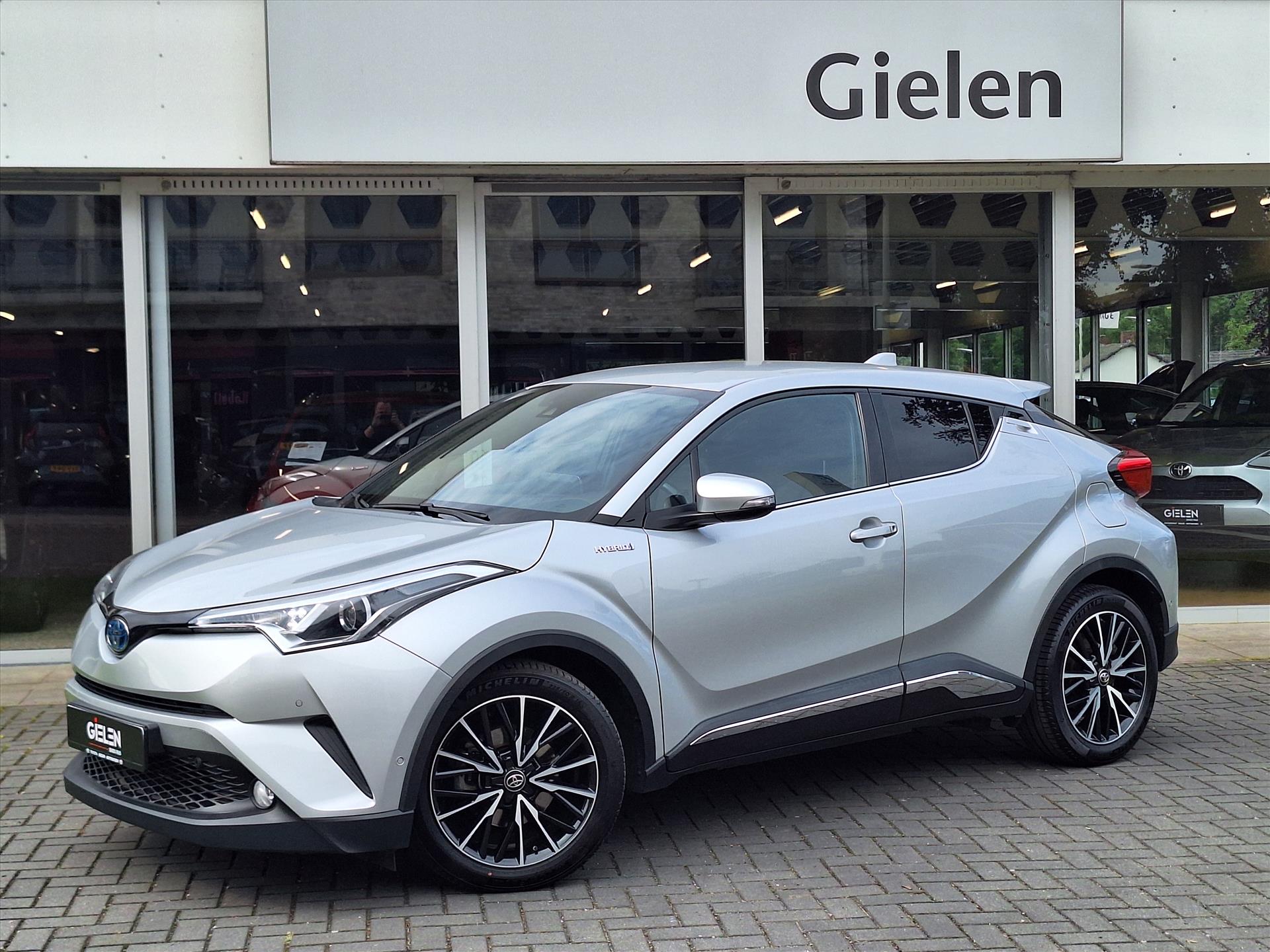Toyota Toyota C-hr 1.8 Hybrid First Edition | JBL, Half leer, Navigatie, Parkeersensoren, Keyless,l 18 inch, Stoelverwarming 2016 - voorkant