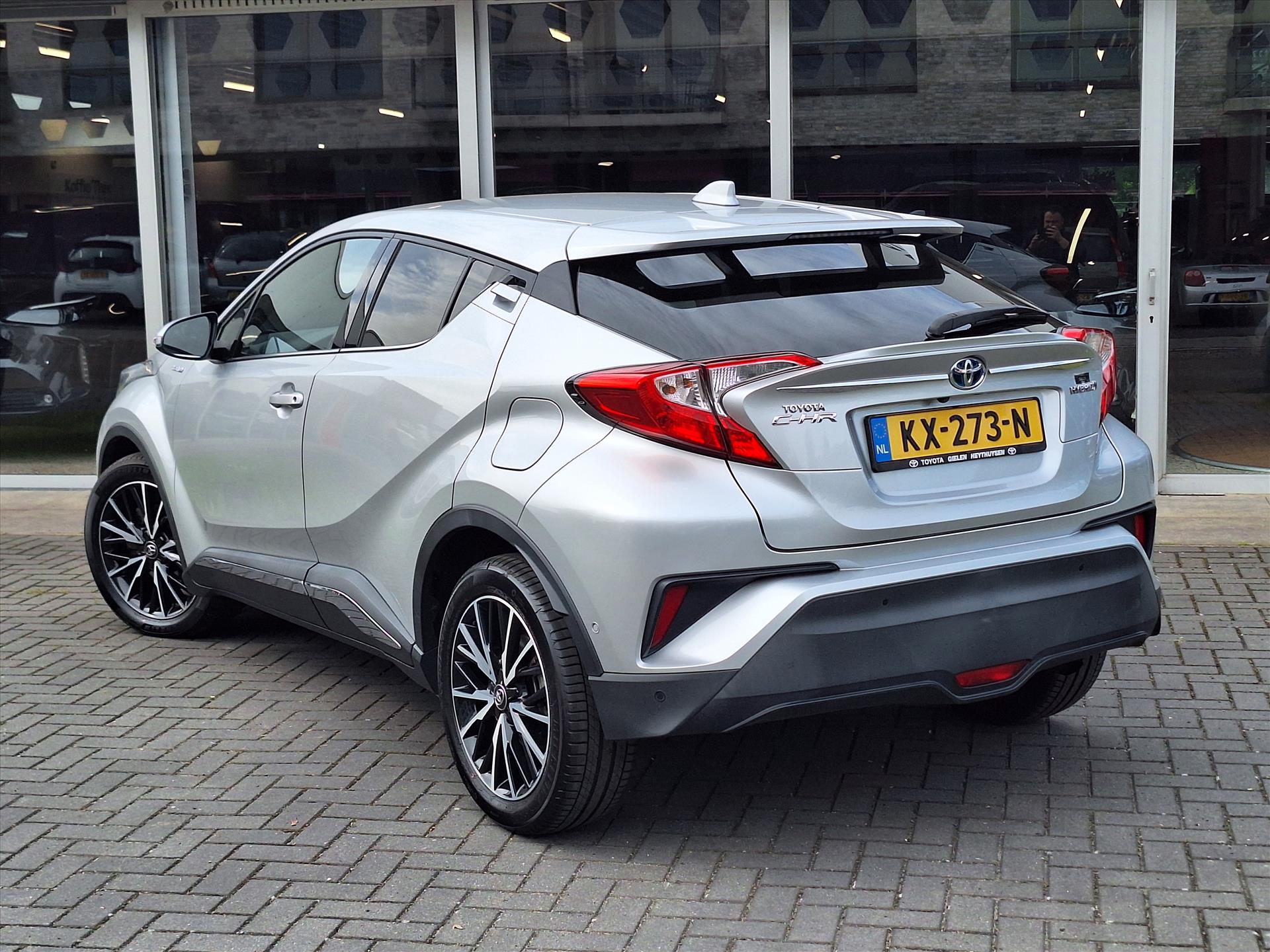 Foto van Toyota Toyota C-hr
