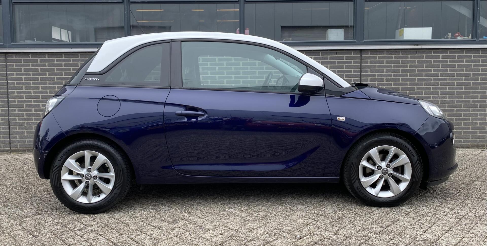 Foto van Opel Adam
