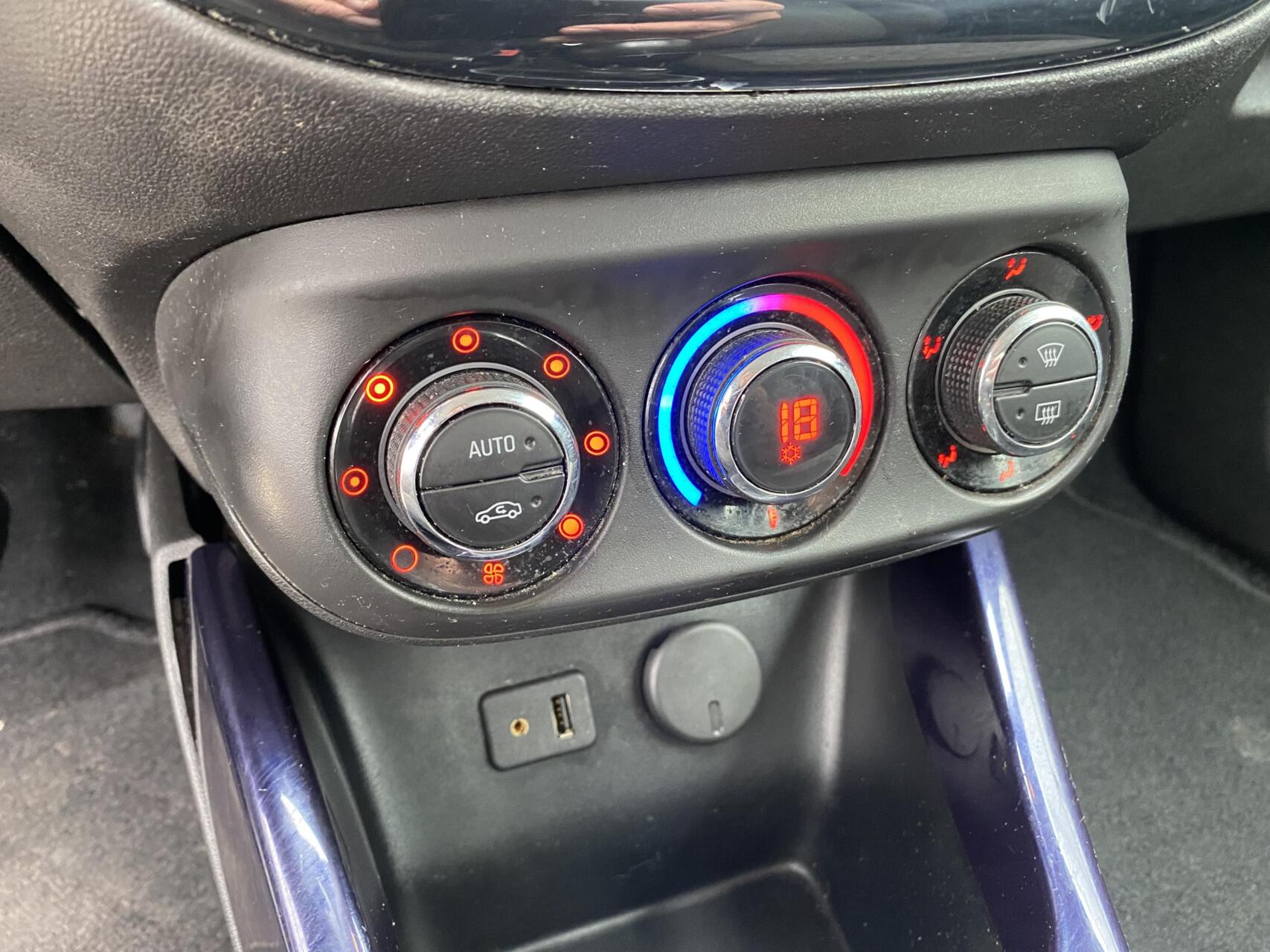 Foto van Opel Adam