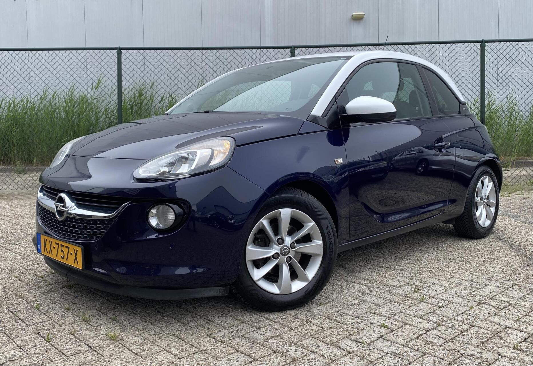 Opel Adam 1.2 Glam | Foto's volgen 2013 - voorkant