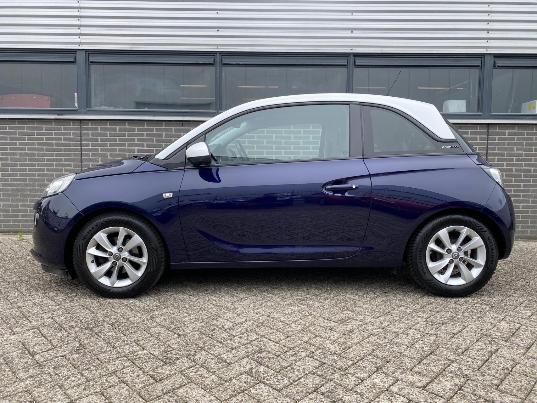 Foto van Opel Adam