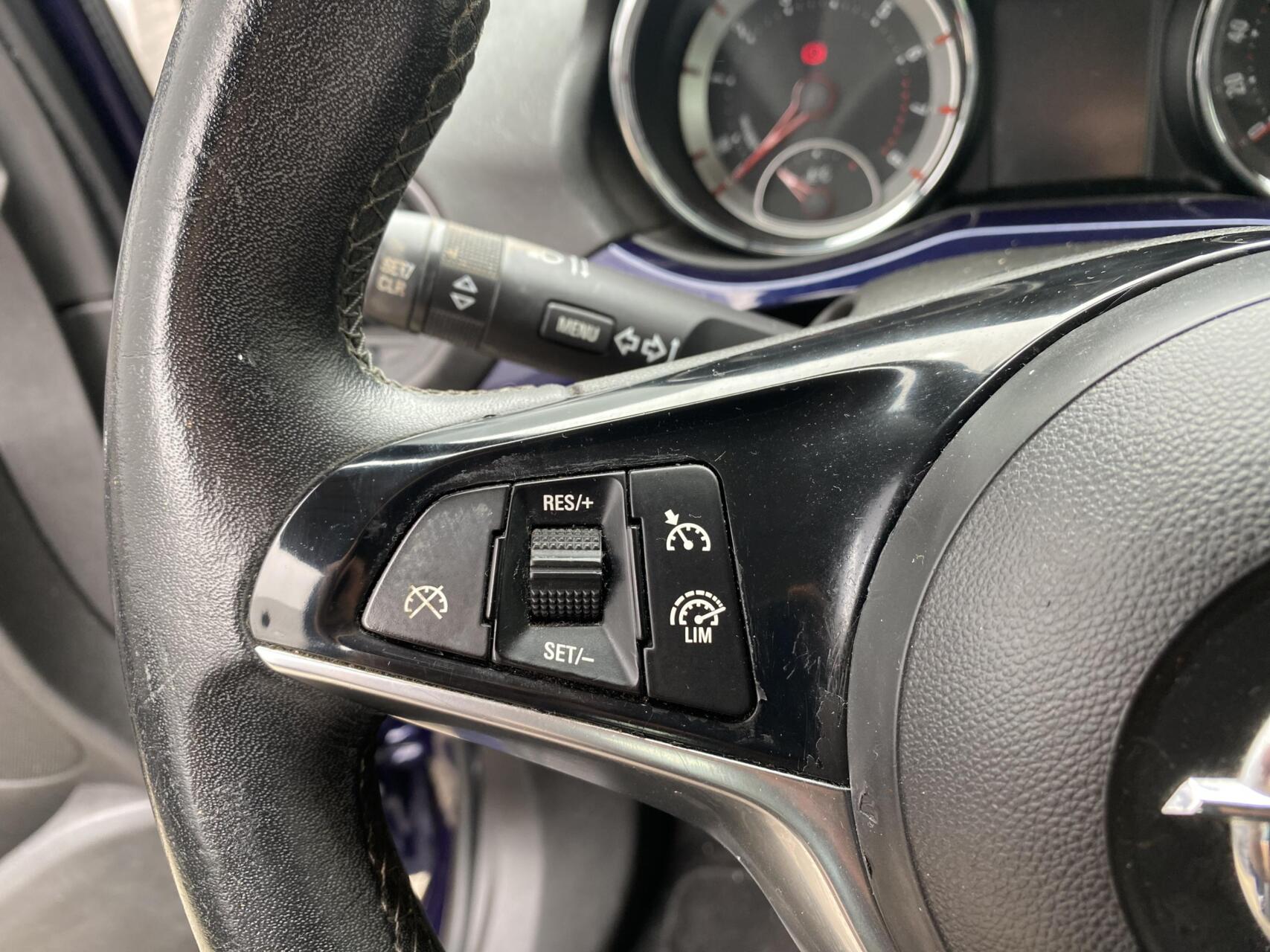 Foto van Opel Adam