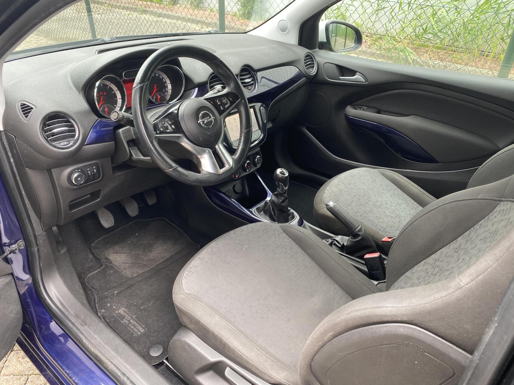 Foto van Opel Adam