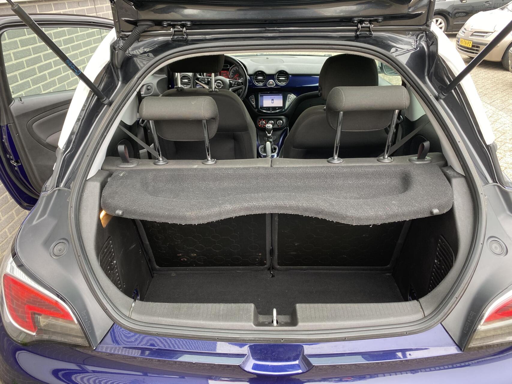 Foto van Opel Adam