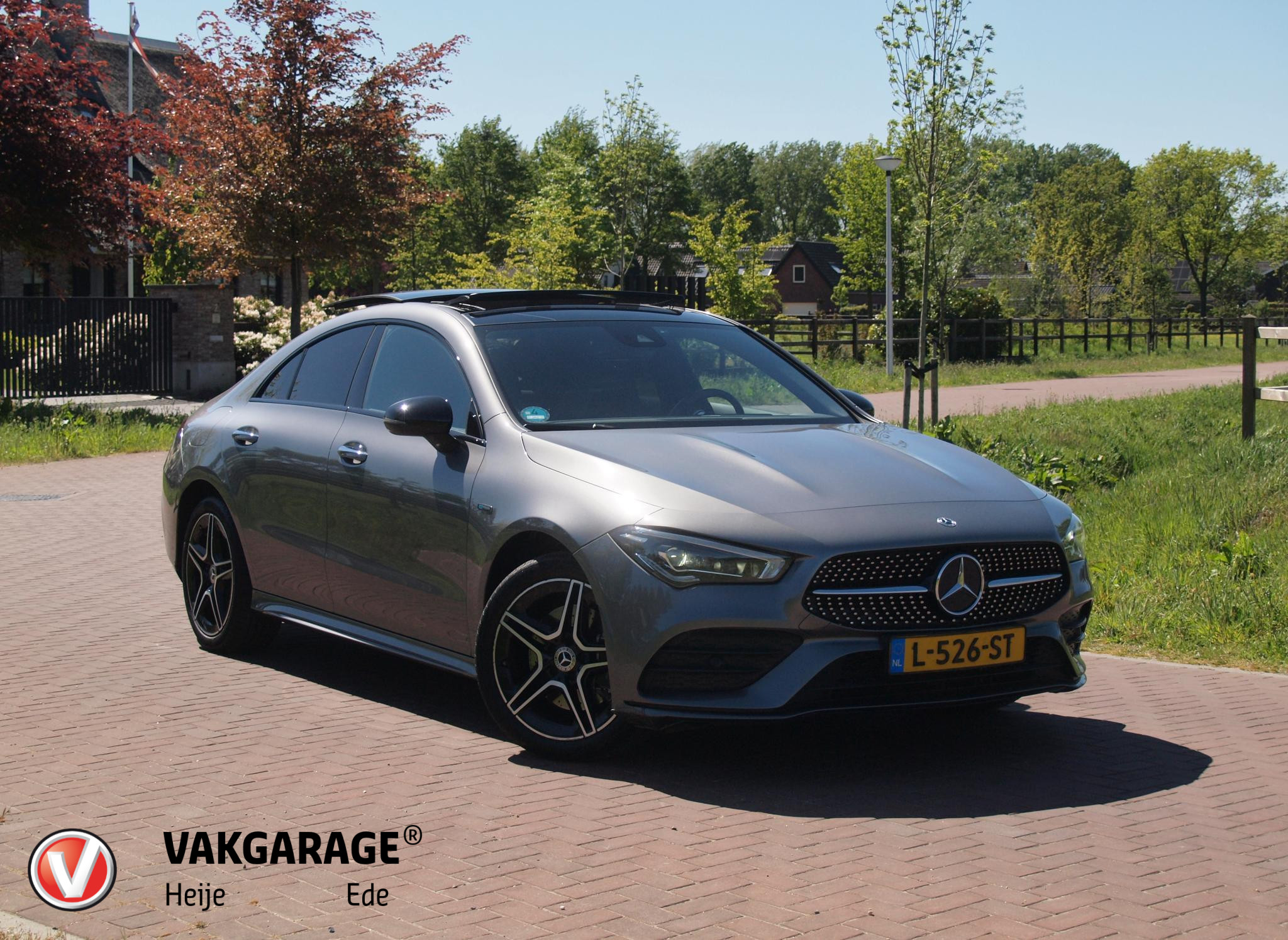 Mercedes-Benz Cla 250 E 250 e Business Solution AMG Limited 2021 - voorkant