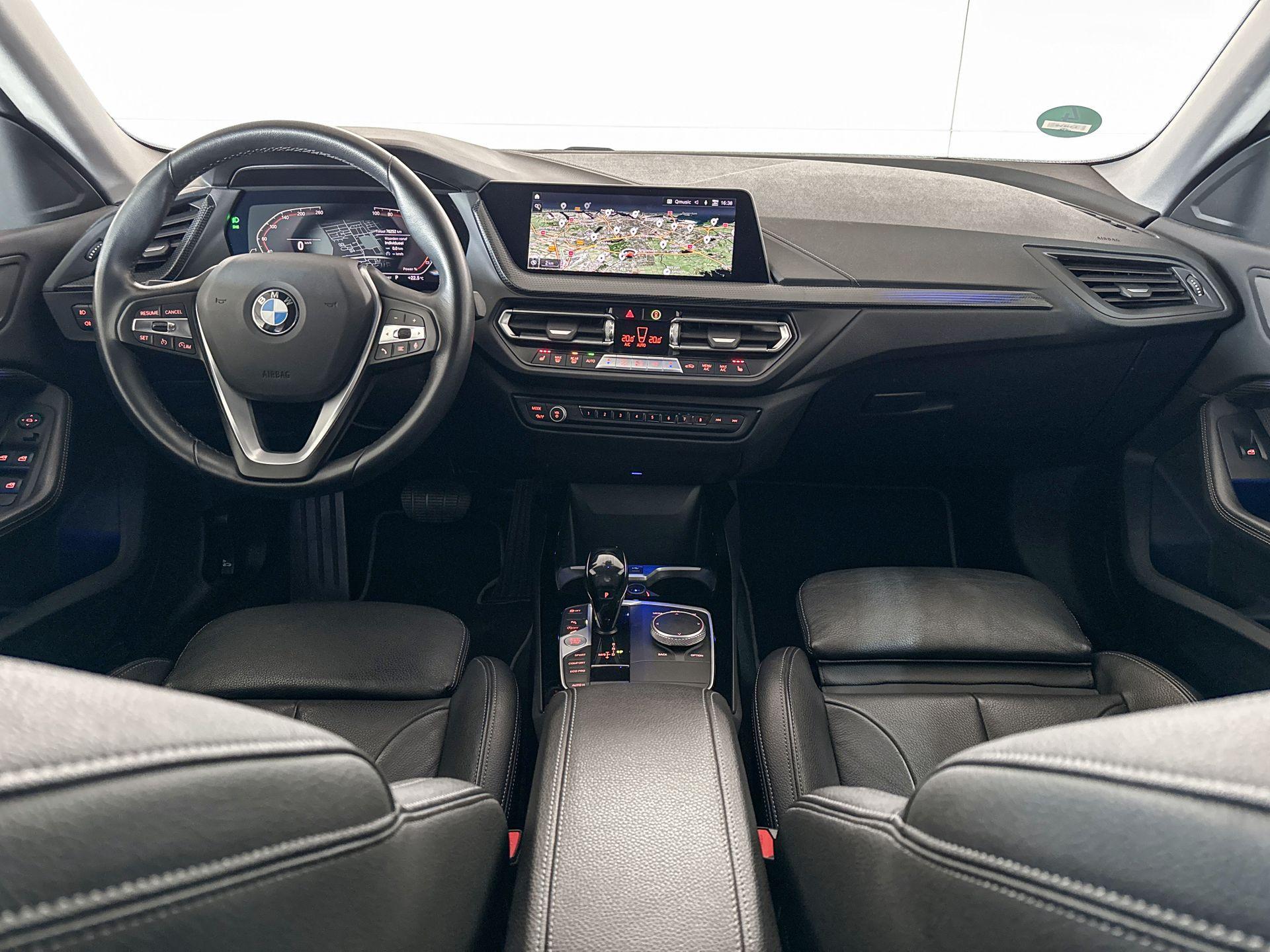 Foto van BMW 218i