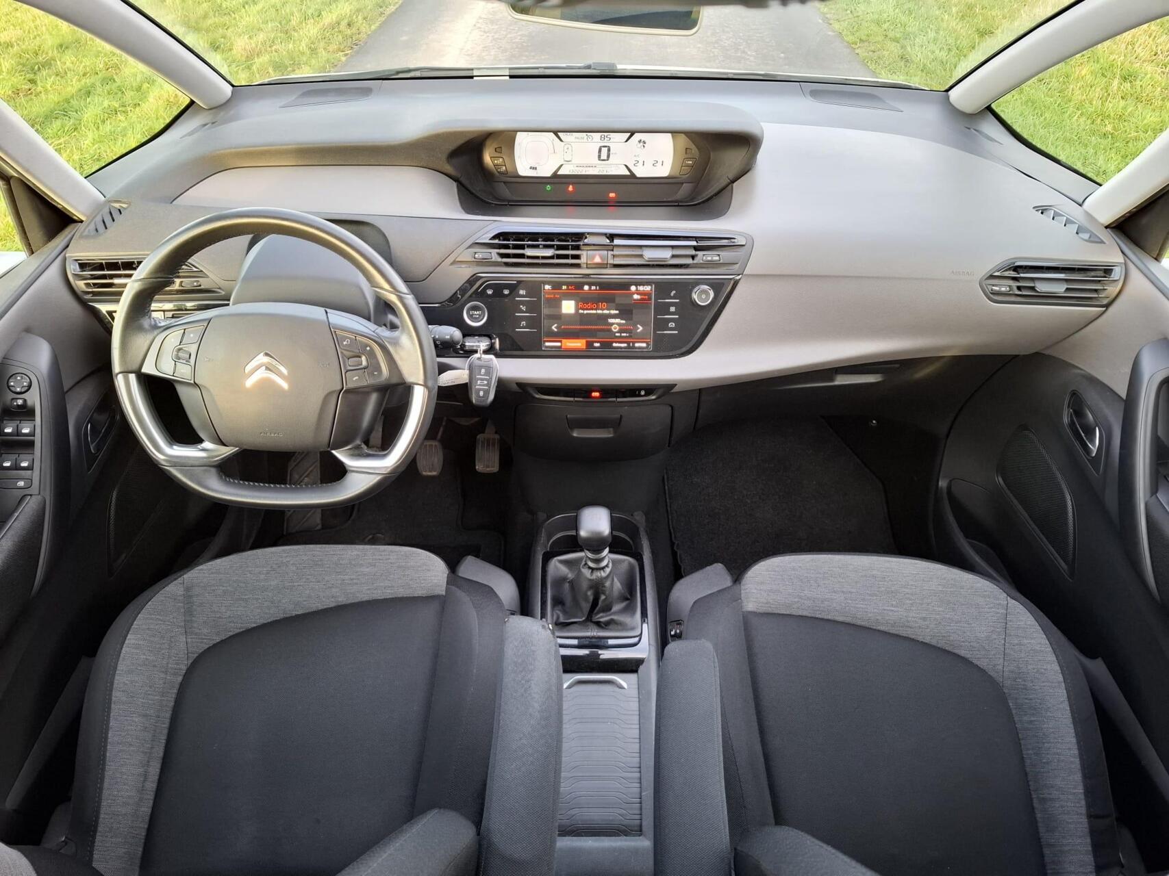 Foto van Citroen C4 Spacetourer