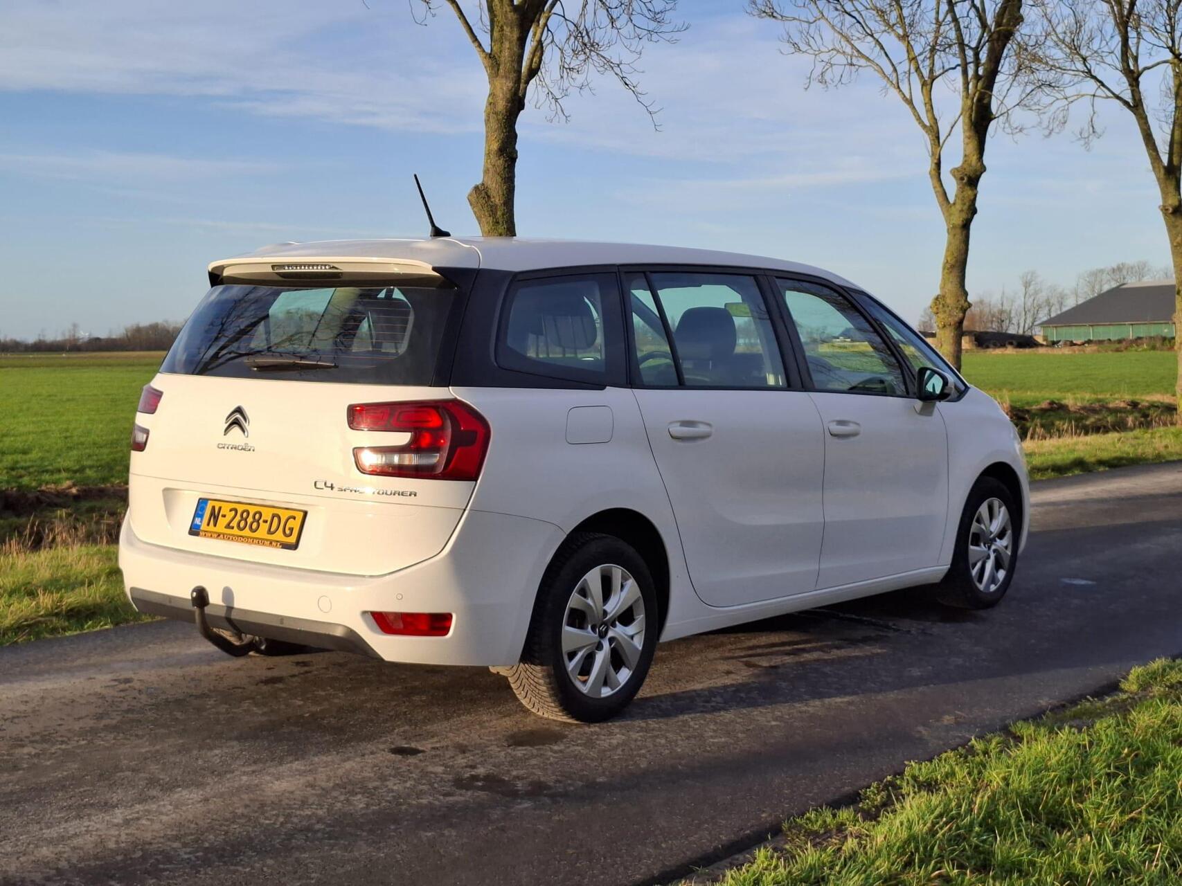 Foto van Citroen C4 Spacetourer