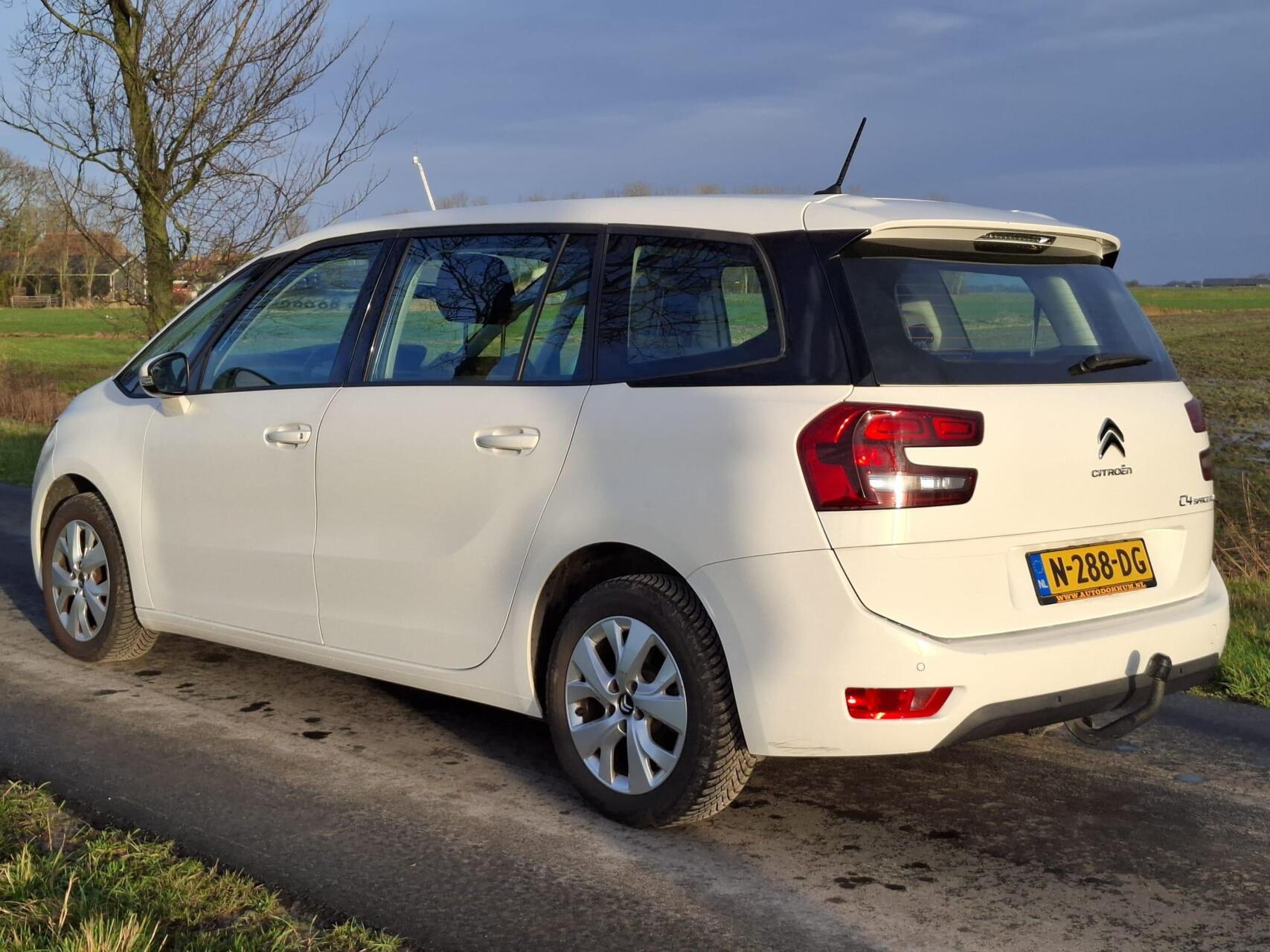 Foto van Citroen C4 Spacetourer