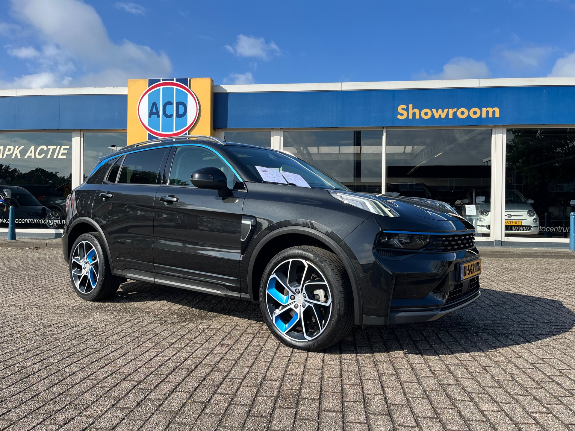 Foto van Lynk&co LYNK & Co 01