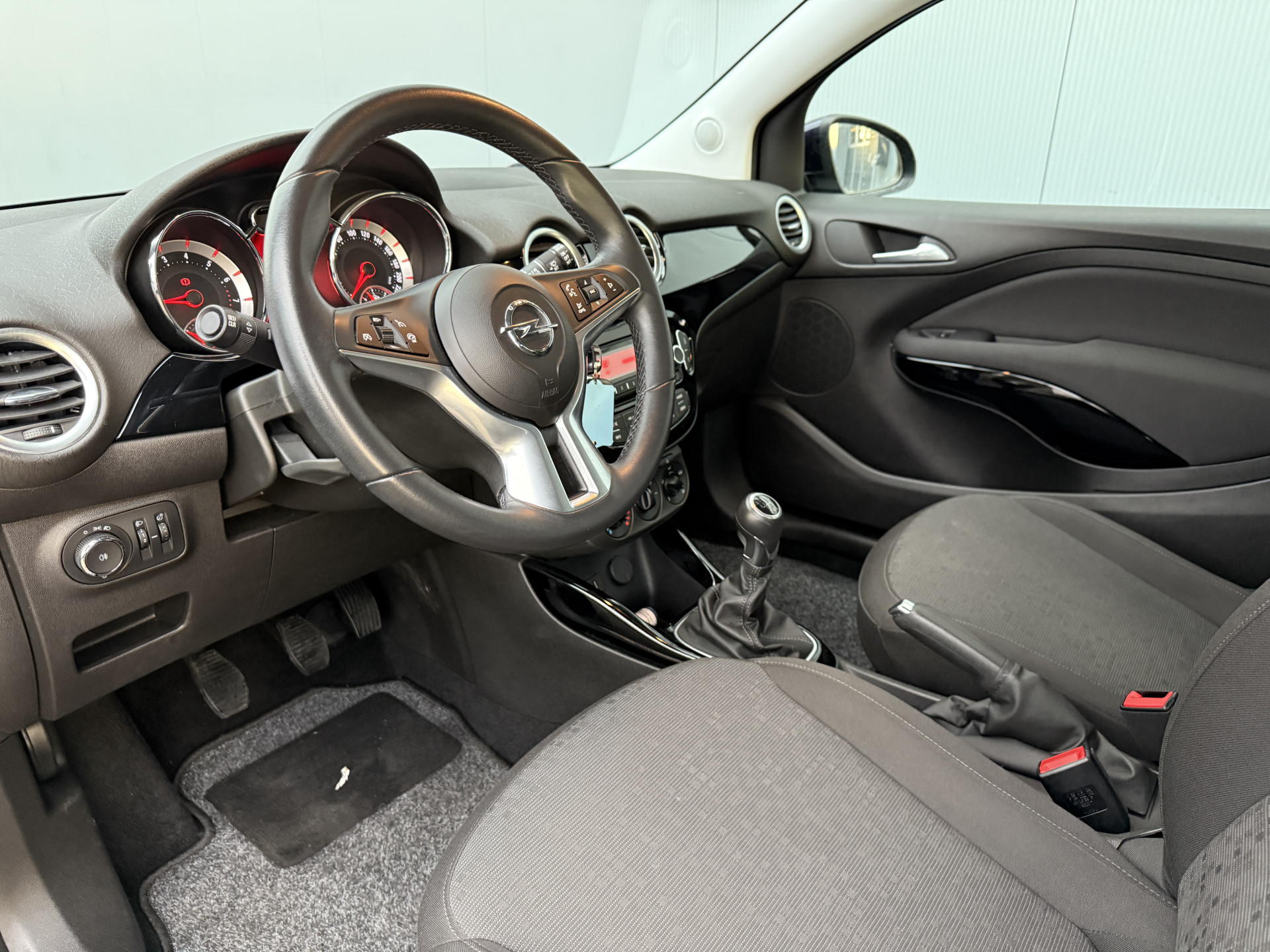 Foto van Opel Adam