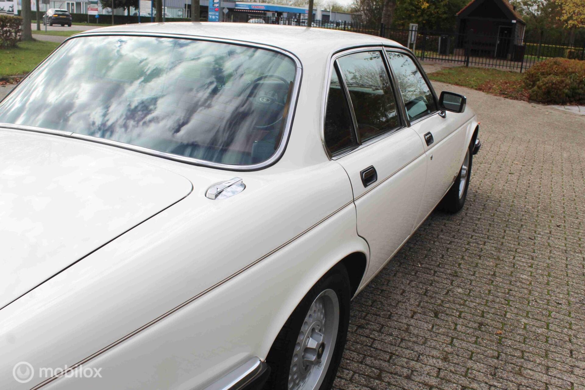 Foto van Jaguar Xj6 4.2 Series Iii Sovereign