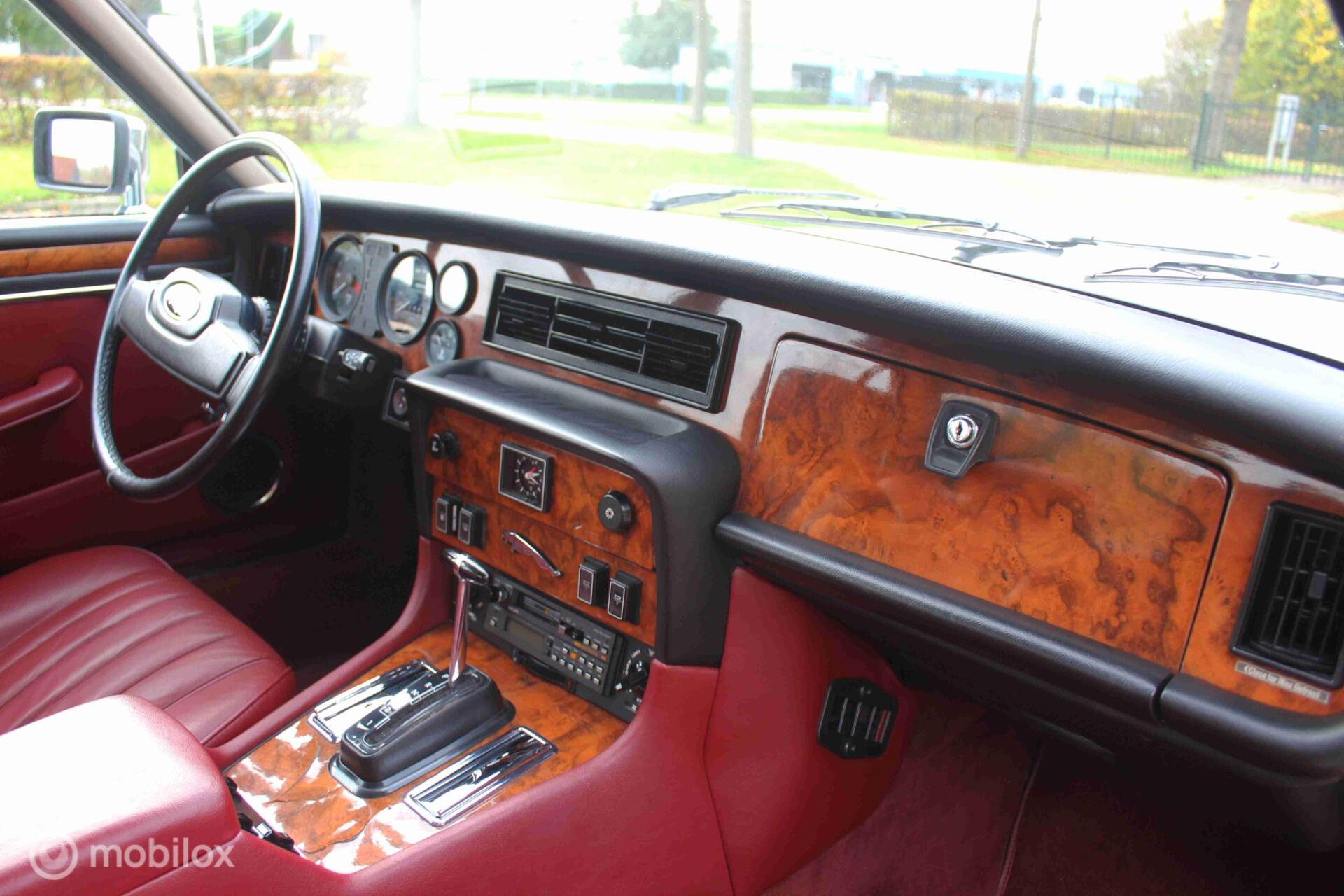 Foto van Jaguar Xj6 4.2 Series Iii Sovereign
