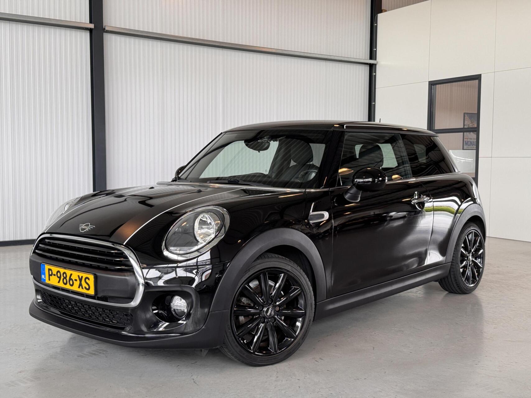 Foto van MINI ONE