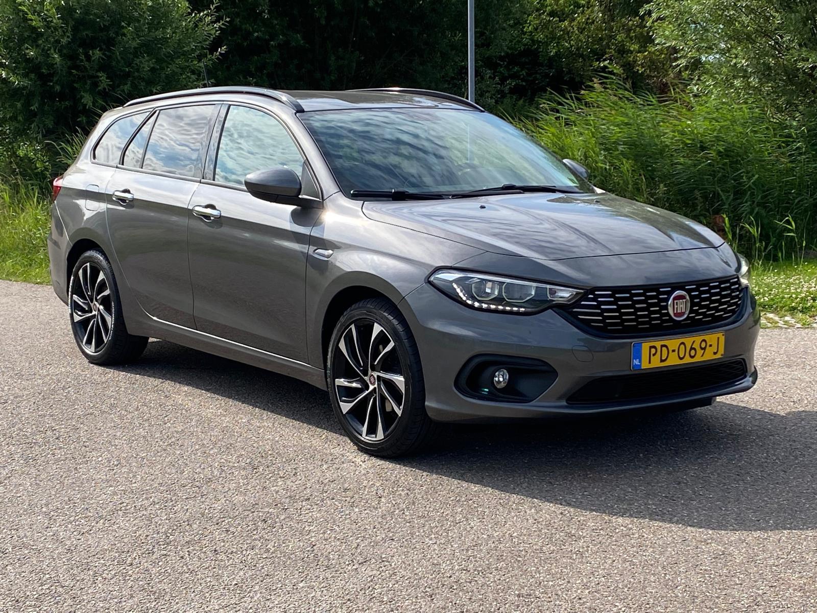 Foto van Fiat Fiat Tipo