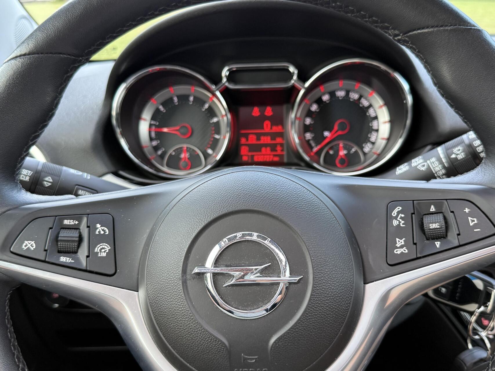 Foto van Opel Adam