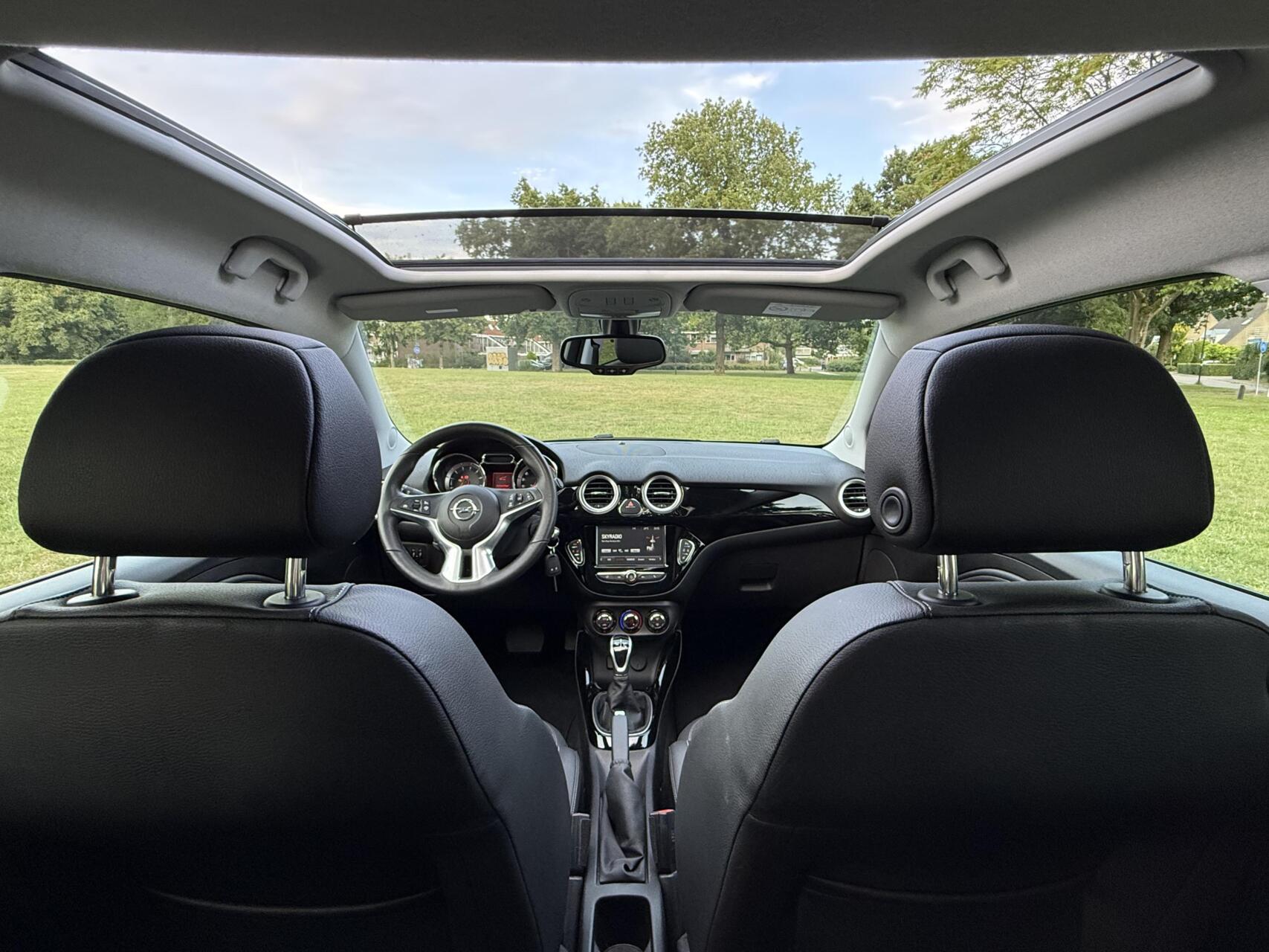 Foto van Opel Adam