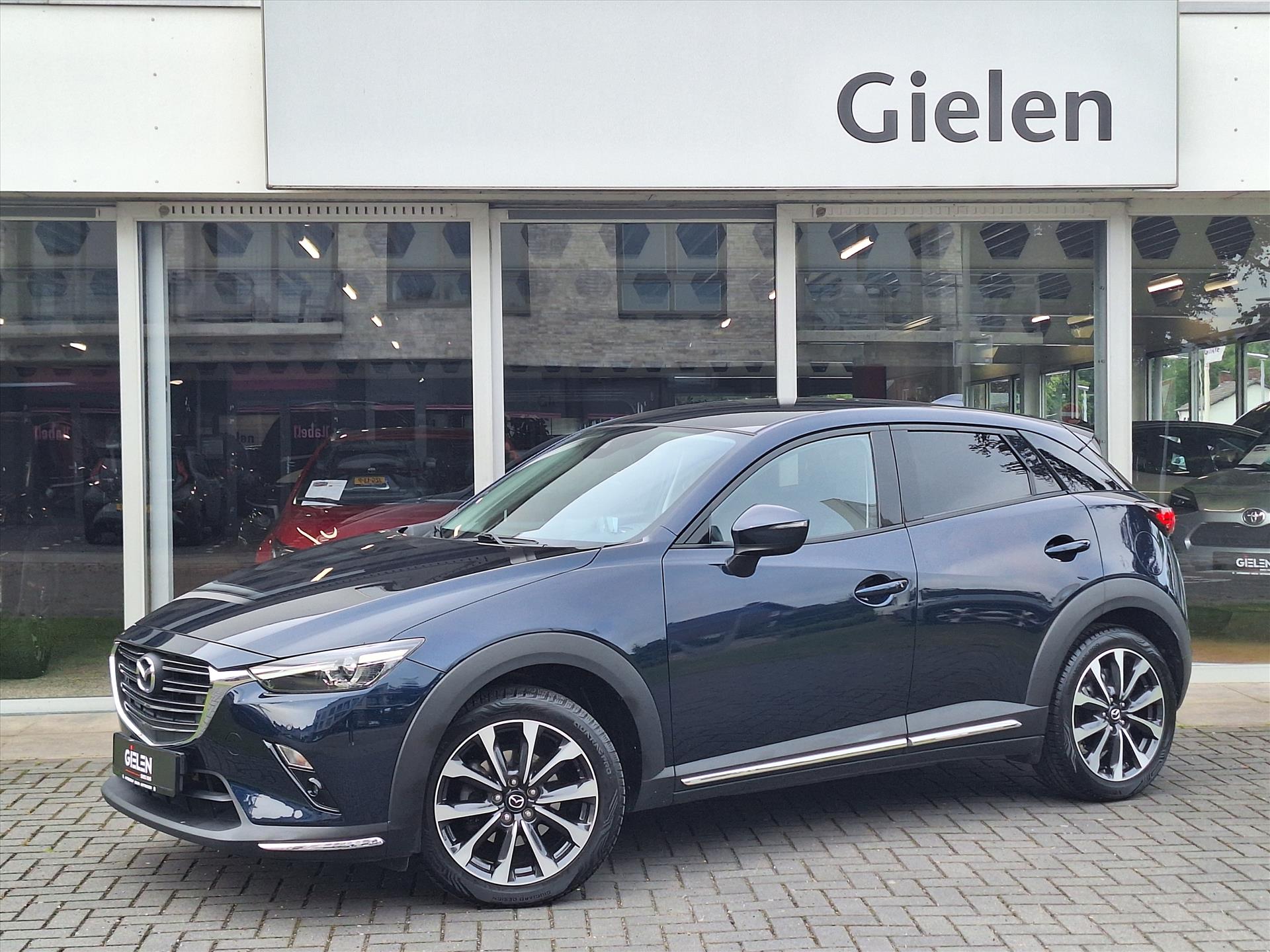 Mazda Mazda Cx-3 2.0 SKYACTIV-G 121pk Luxury | Trekhaak, Dodehoekherkenning, Parkeersensoren, Apple Carplay/Android Auto, Stoelverwarming 2021 - voorkant