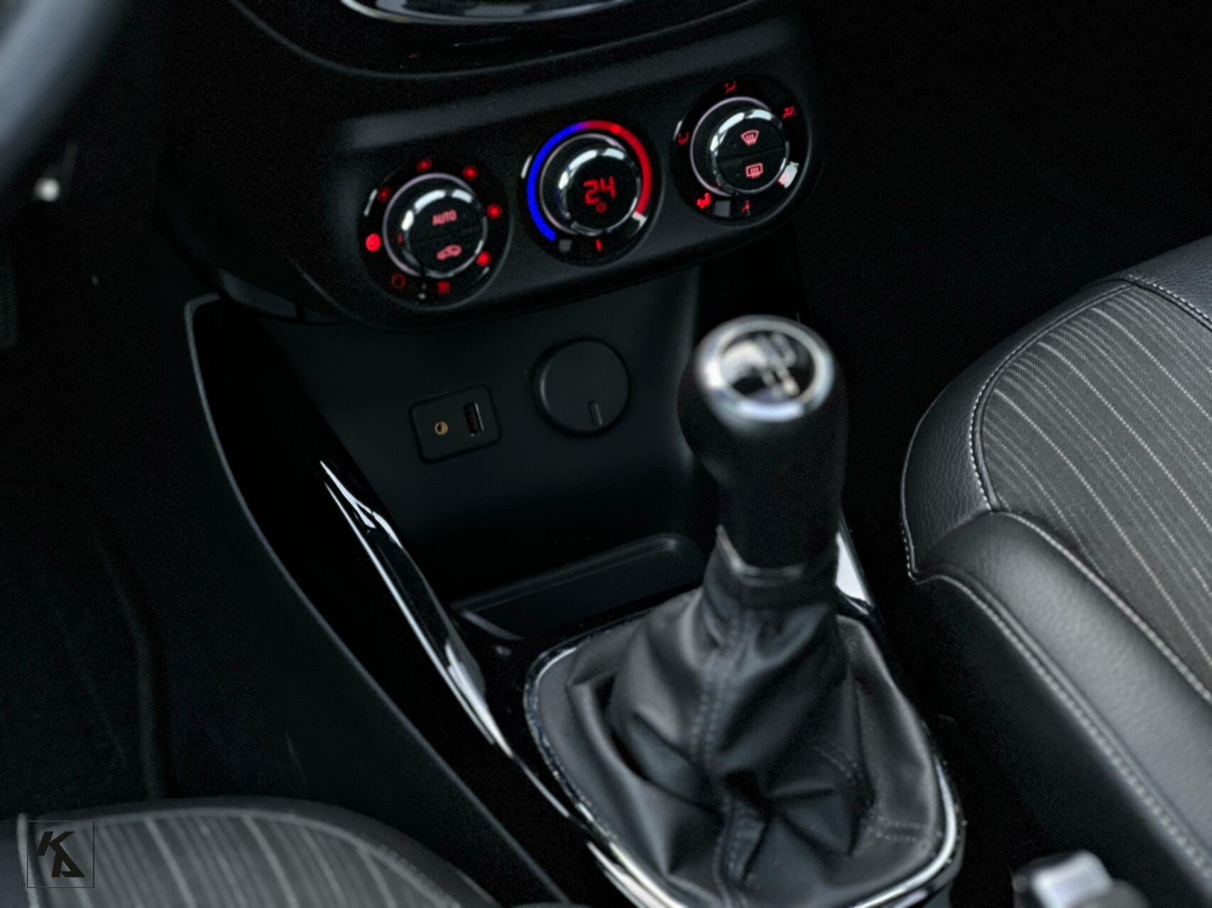 Foto van Opel Adam