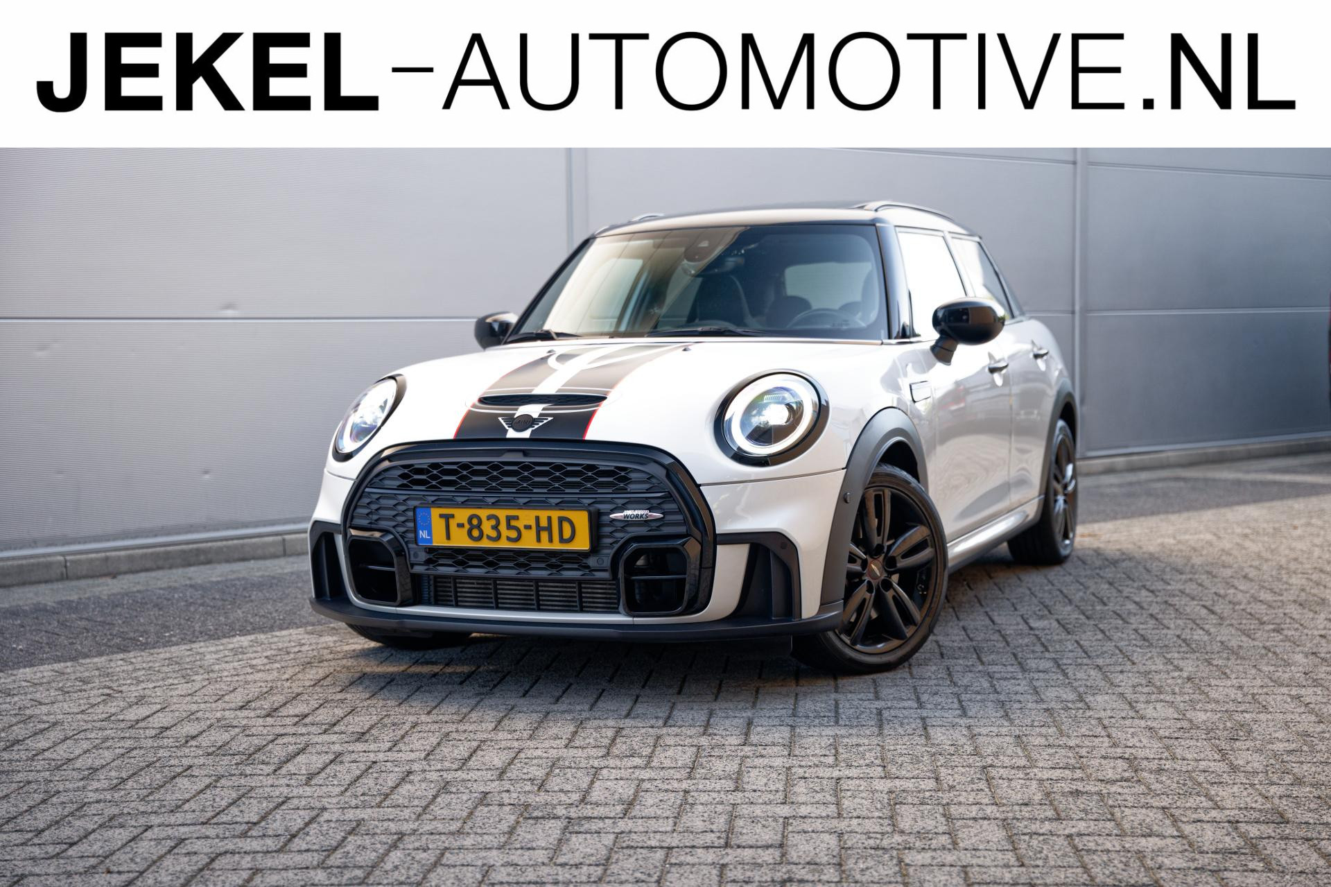 Foto van MINI COOPER S