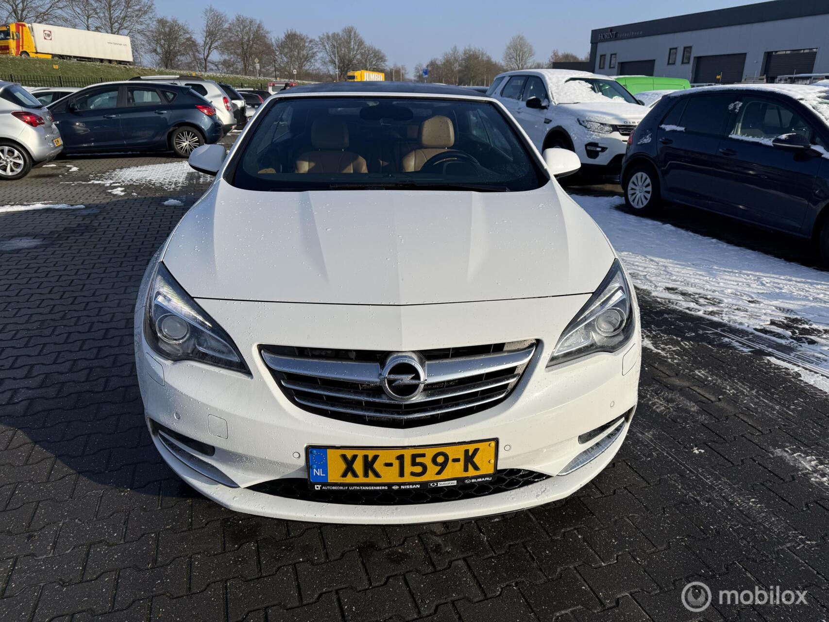 Opel Cascada 2.0 CDTI Cosmoprijs ex bpm 2014 - voorkant