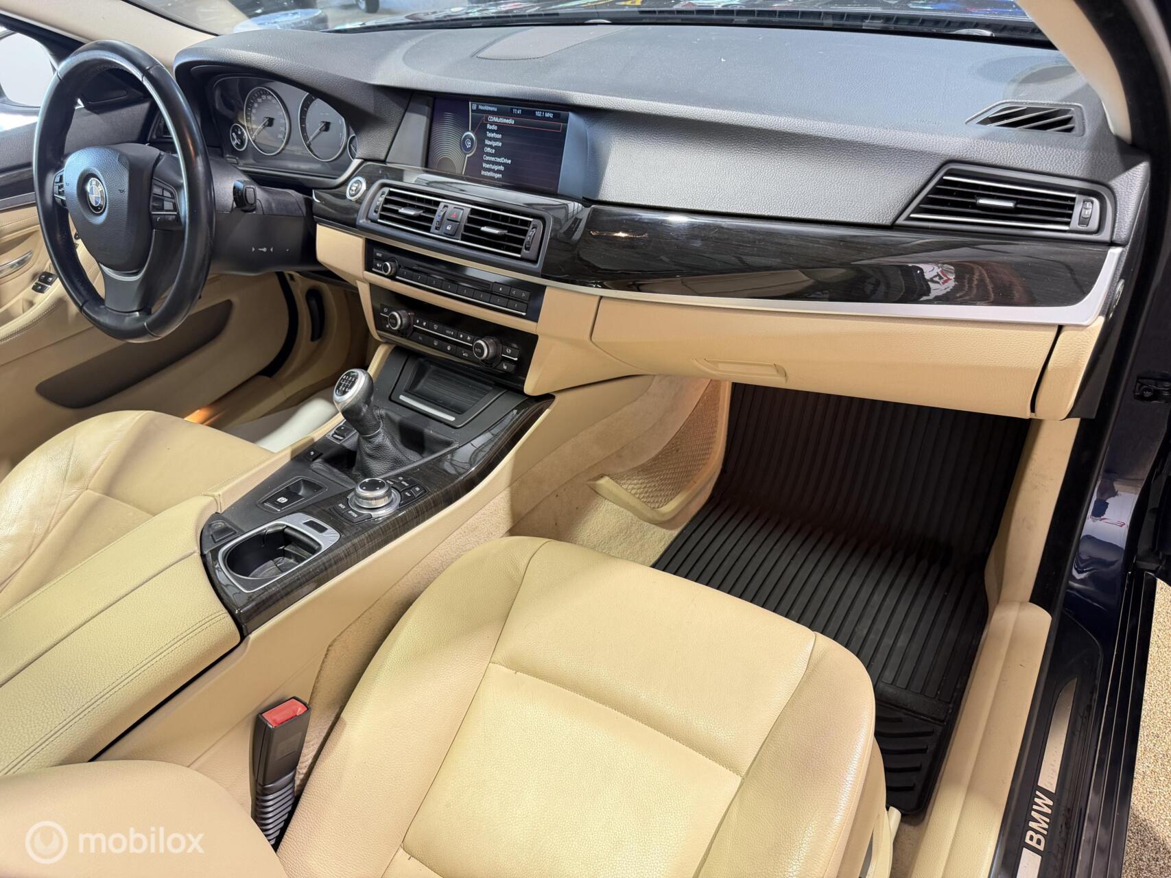 Foto van BMW 523i