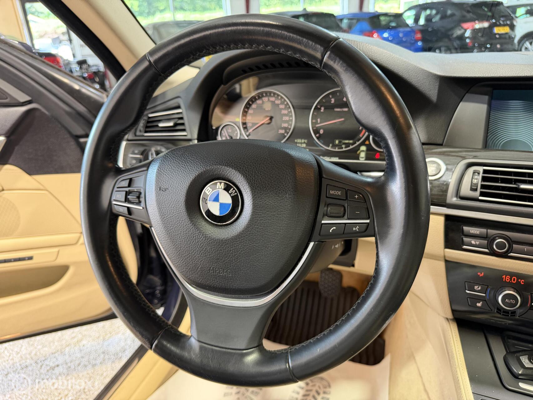 Foto van BMW 523i