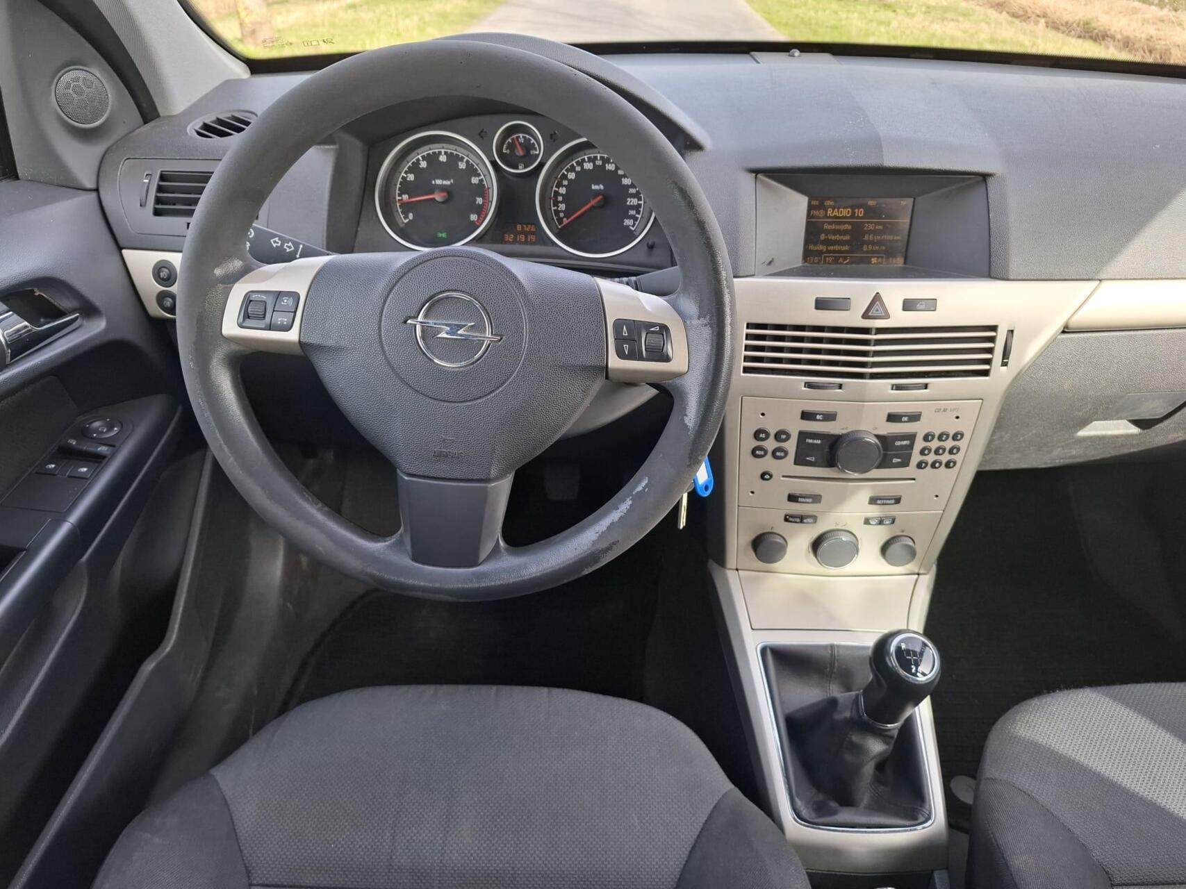Foto van Opel Astra Wagon