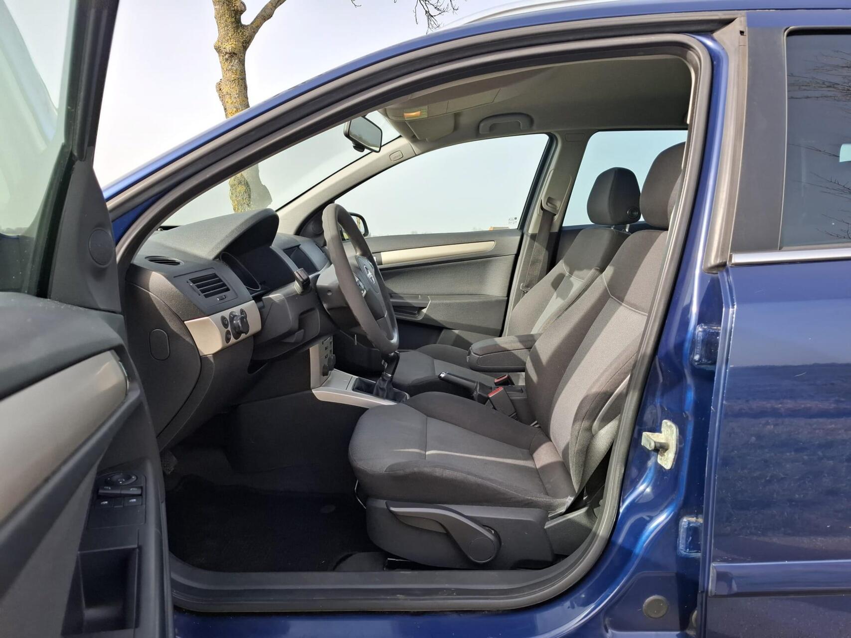 Foto van Opel Astra Wagon
