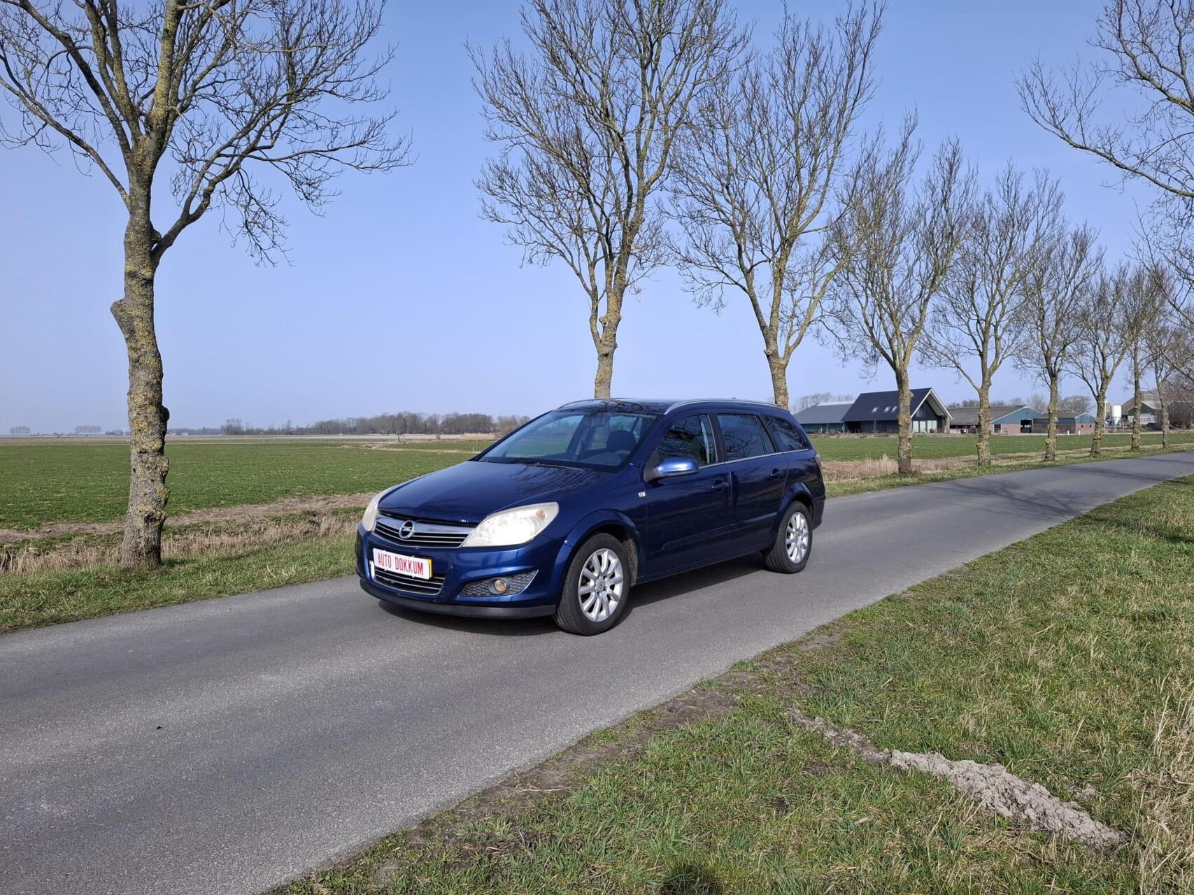 Foto van Opel Astra Wagon