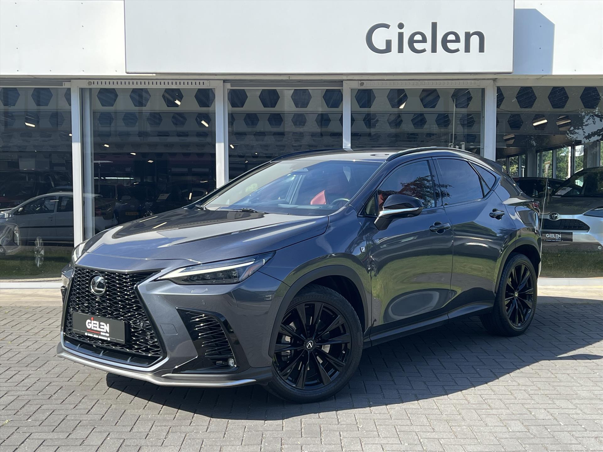 Foto van LEXUS LEXUS NX450H+