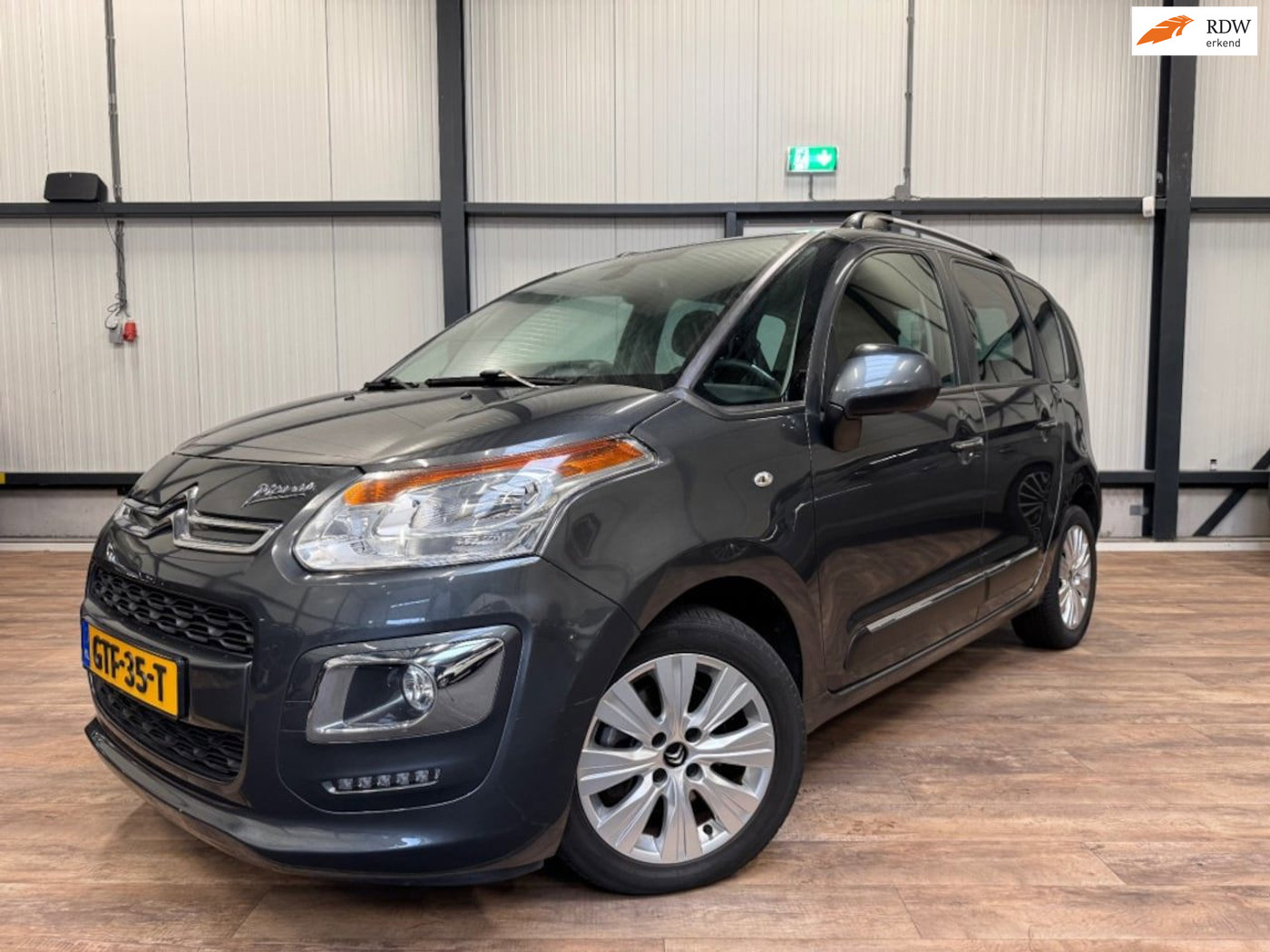 Citroen C3 Picasso 1.2 PureTech Exclusive 2015 - voorkant