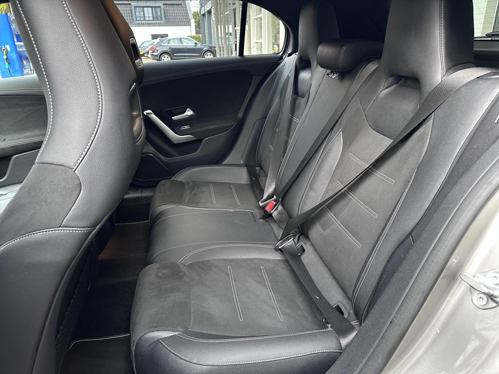 Foto van Mercedes-Benz A 250 E